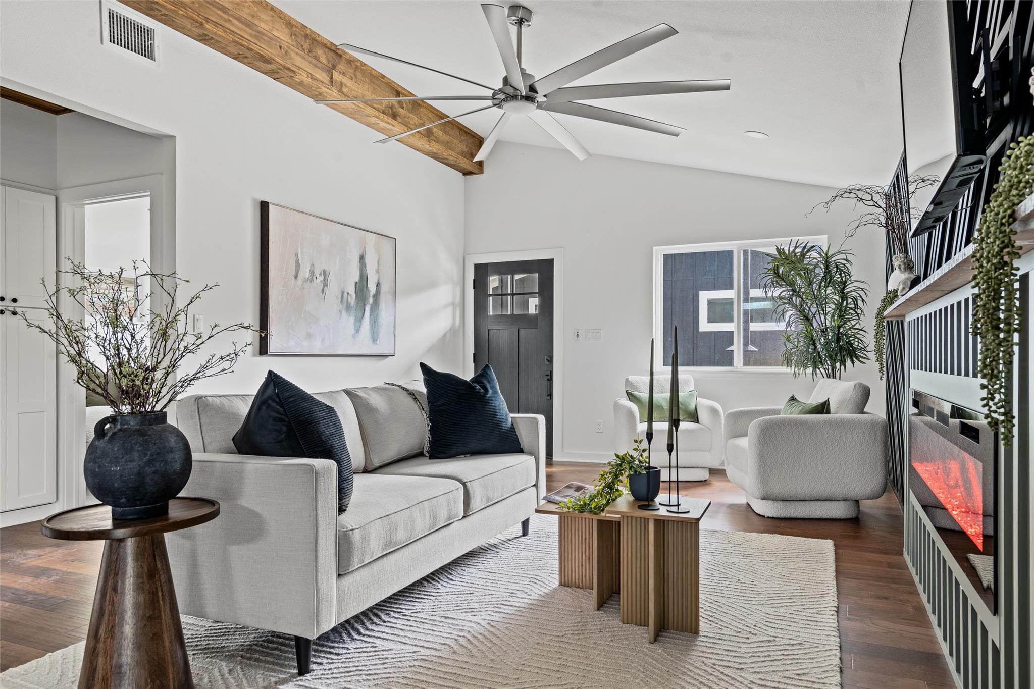 1006 Cherico St, Austin, TX 78702