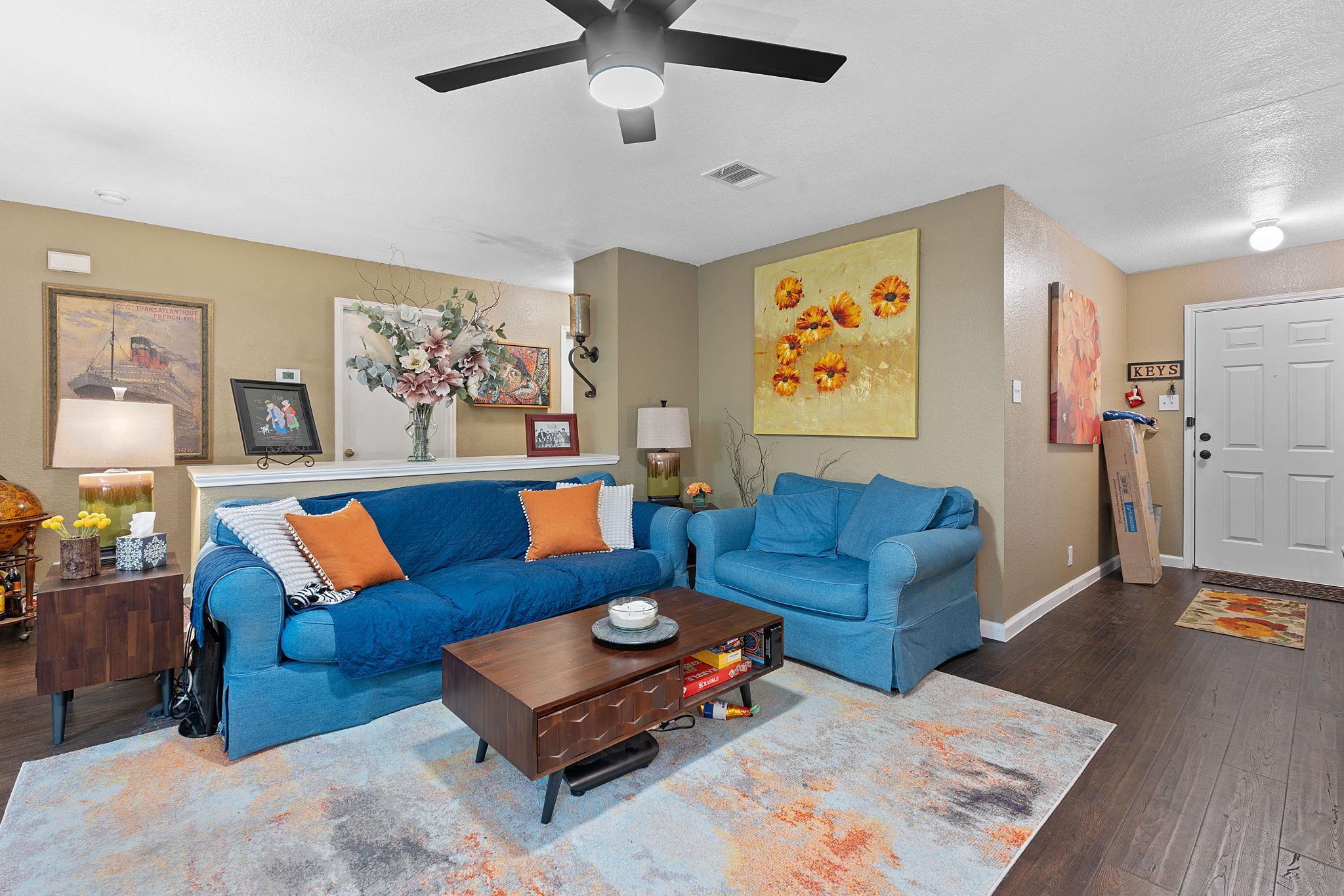 212 Valero Dr, San Marcos, TX 78666