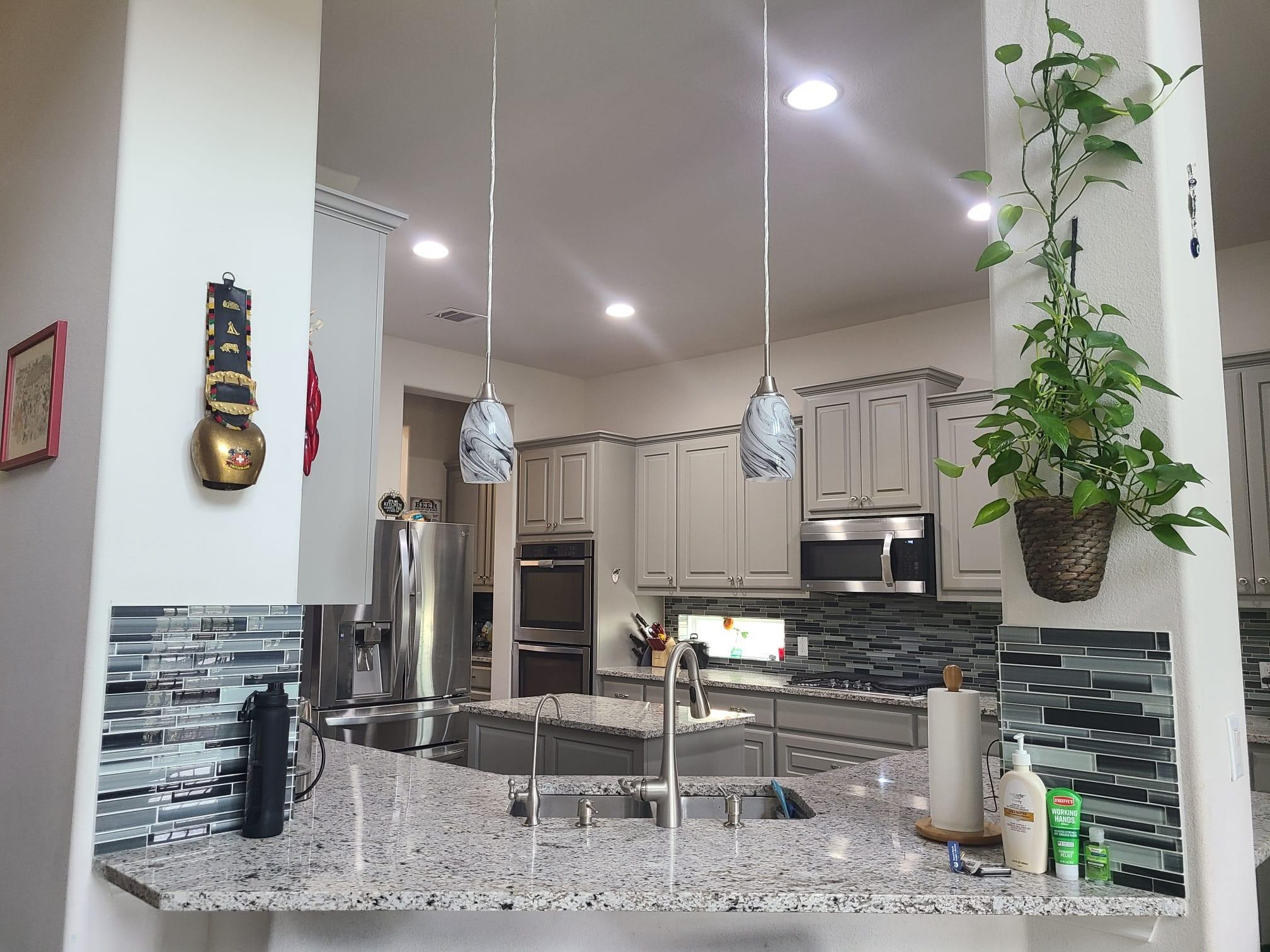 608 Cascada Ln, Round Rock, TX 78681