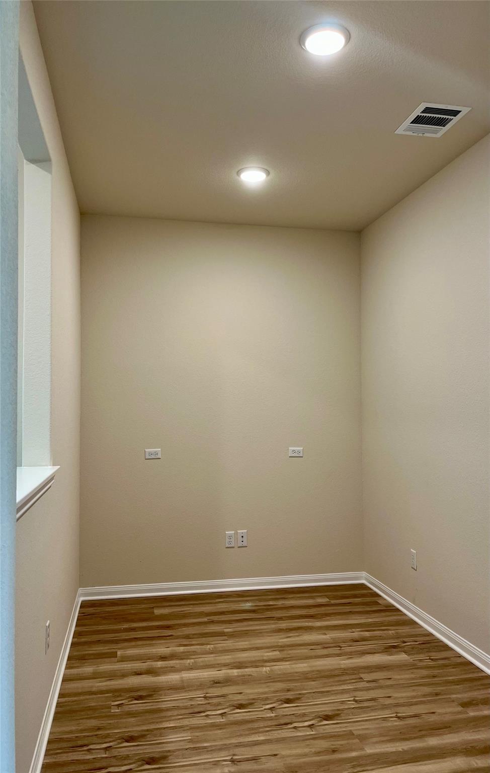 230 Revere Dr, Kyle, TX 78640