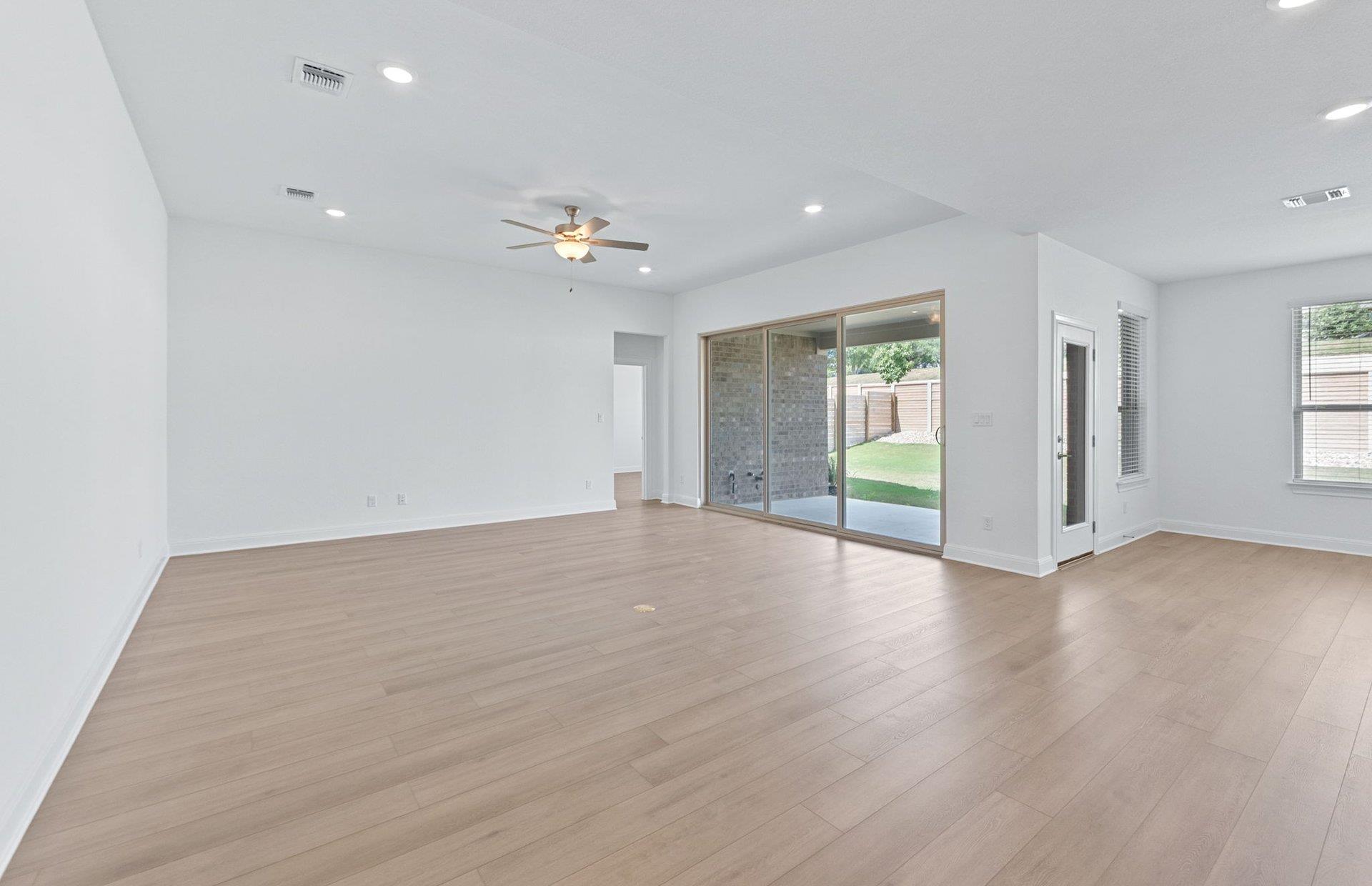 3109 Delaware St, Leander, TX 78641