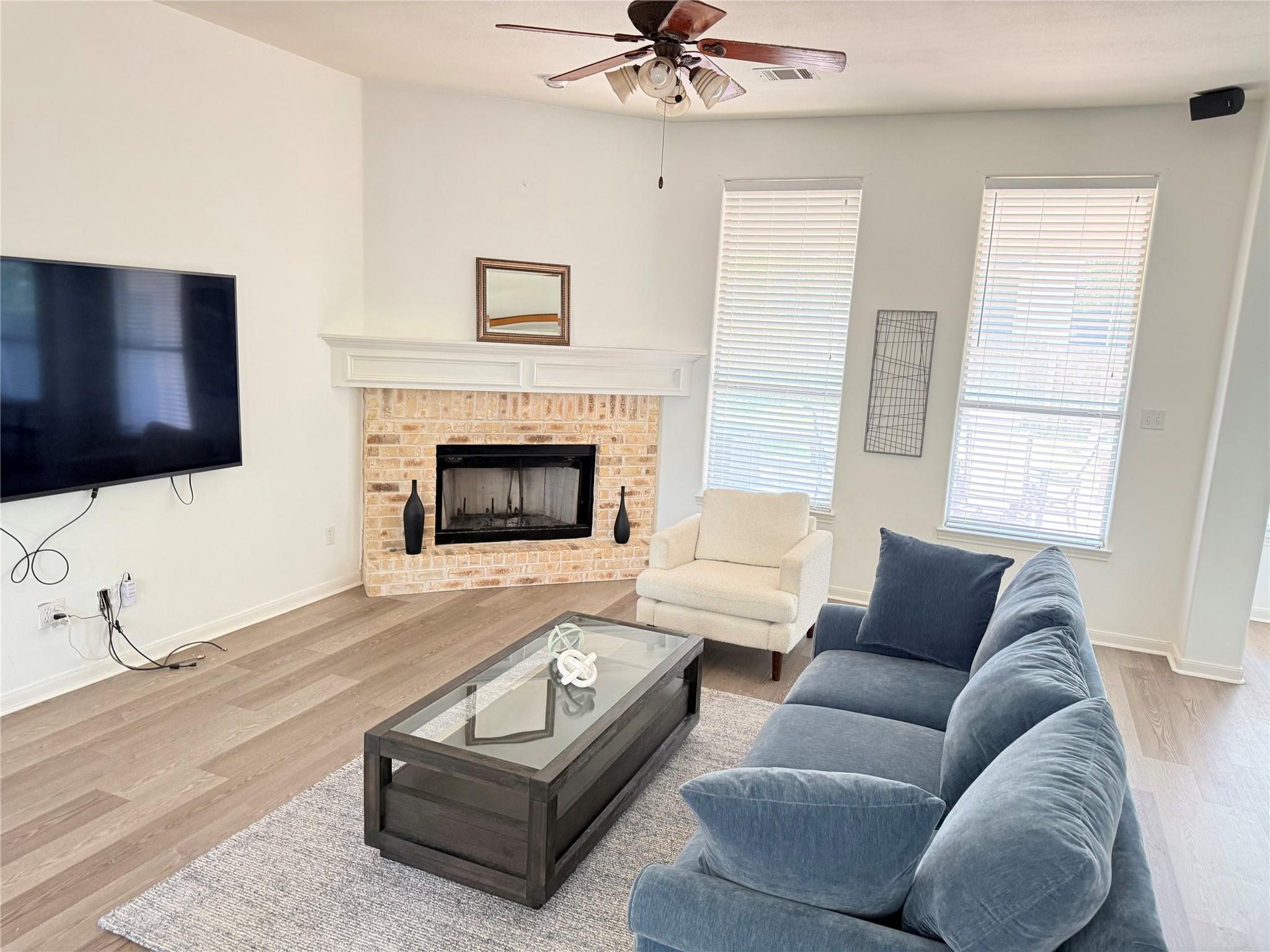 6419 Ira Ingram Dr, Austin, TX 78749