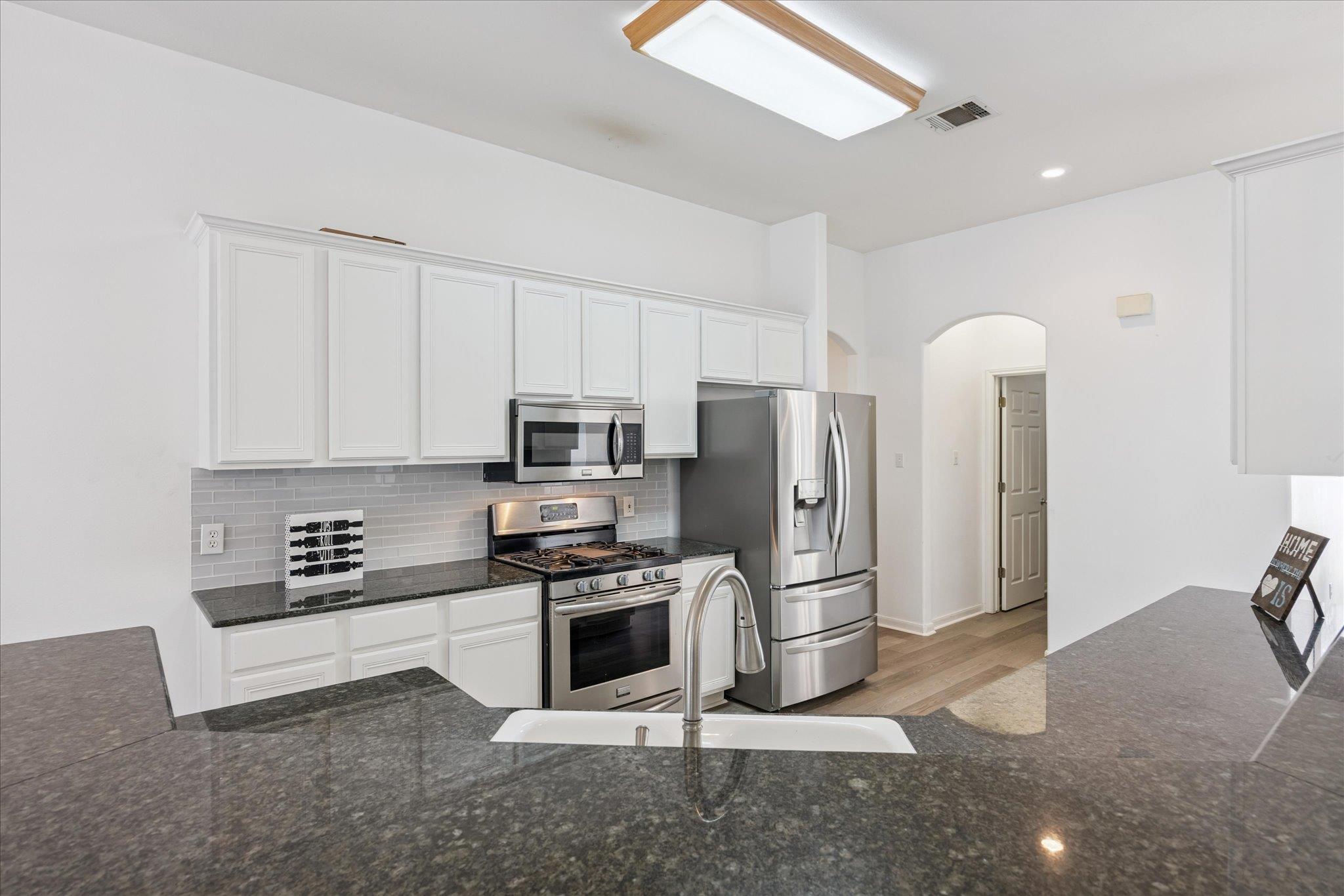 6419 Ira Ingram Dr, Austin, TX 78749