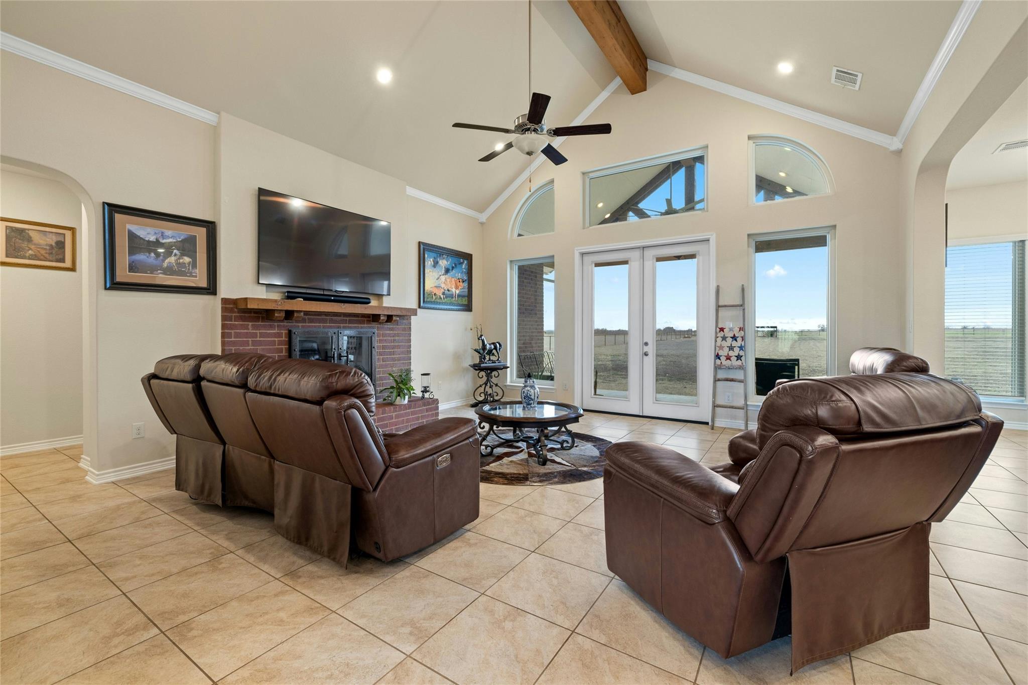 1800 County Road 305, Jarrell, TX 76537