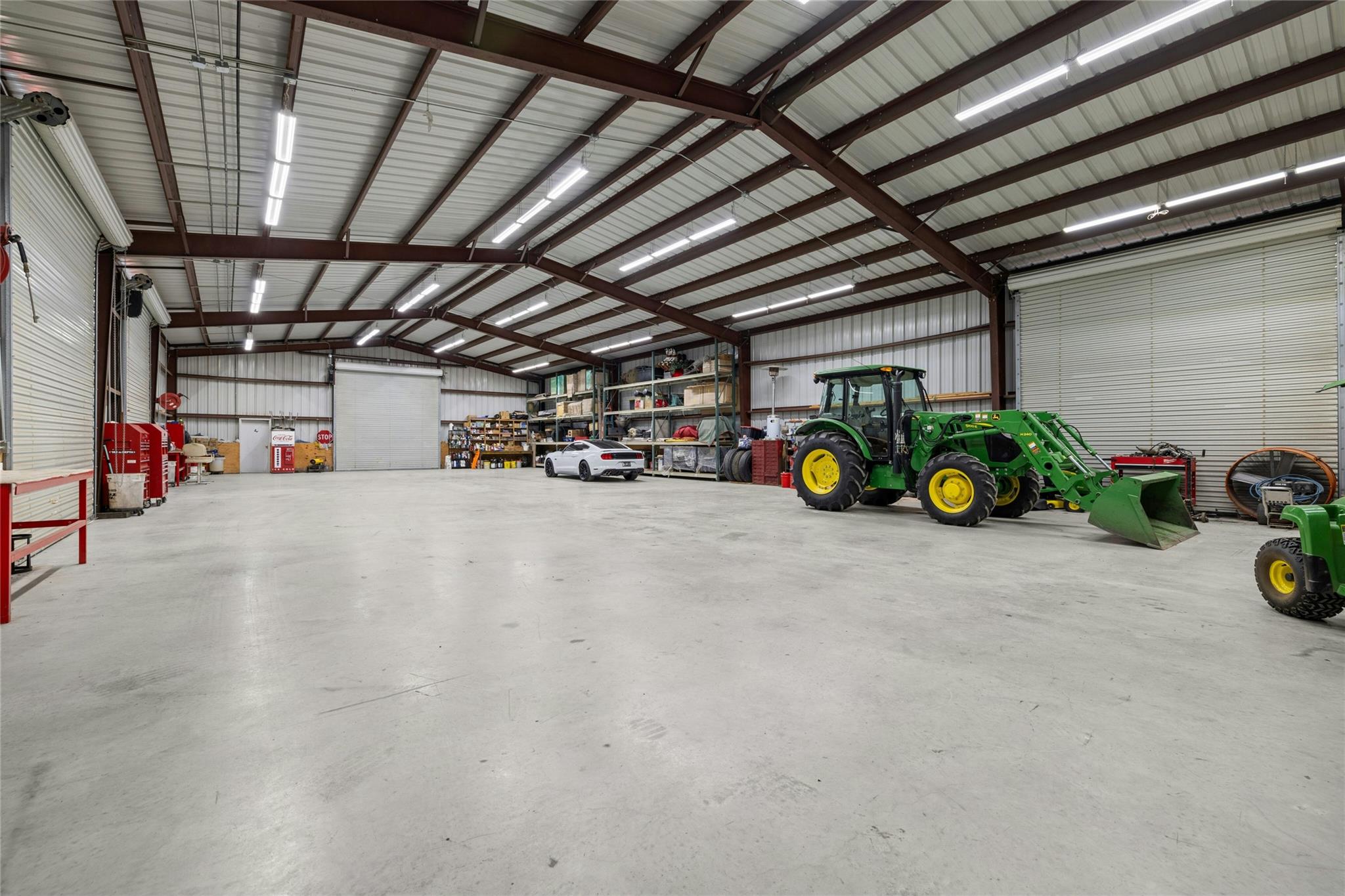 1800 County Road 305, Jarrell, TX 76537