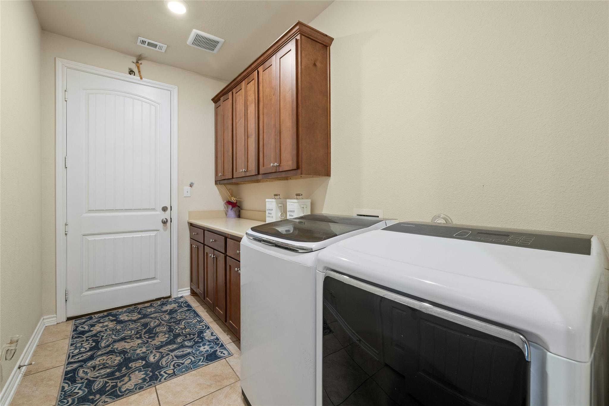 1800 County Road 305, Jarrell, TX 76537