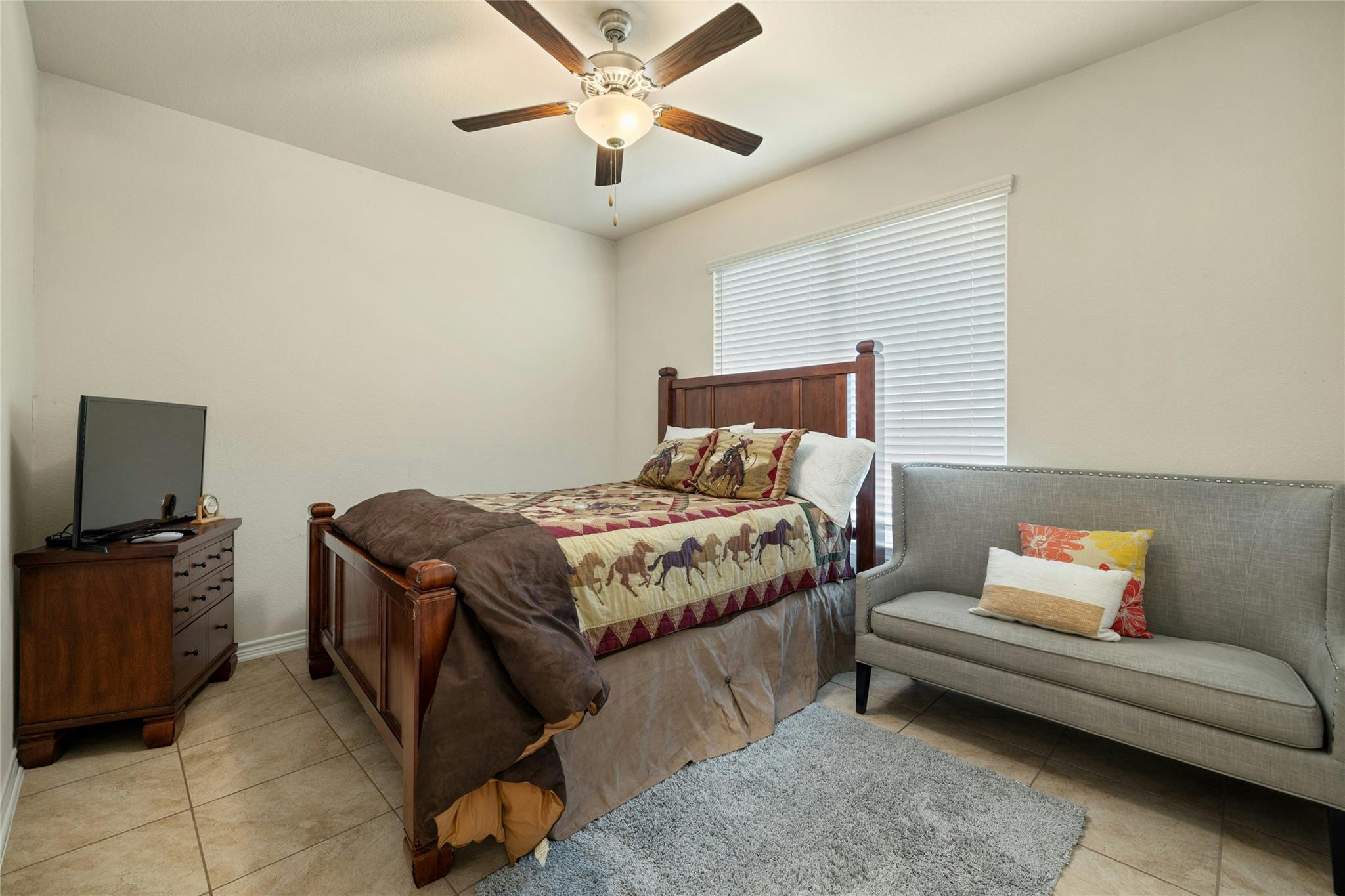 1800 County Road 305, Jarrell, TX 76537