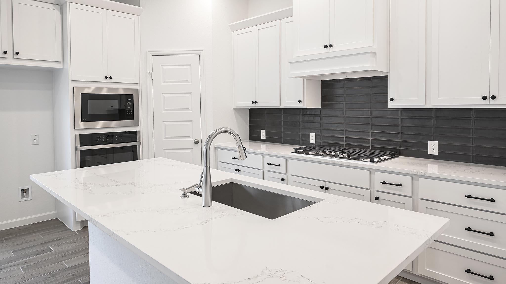 136 Endurance Dr, Kyle, TX 78640