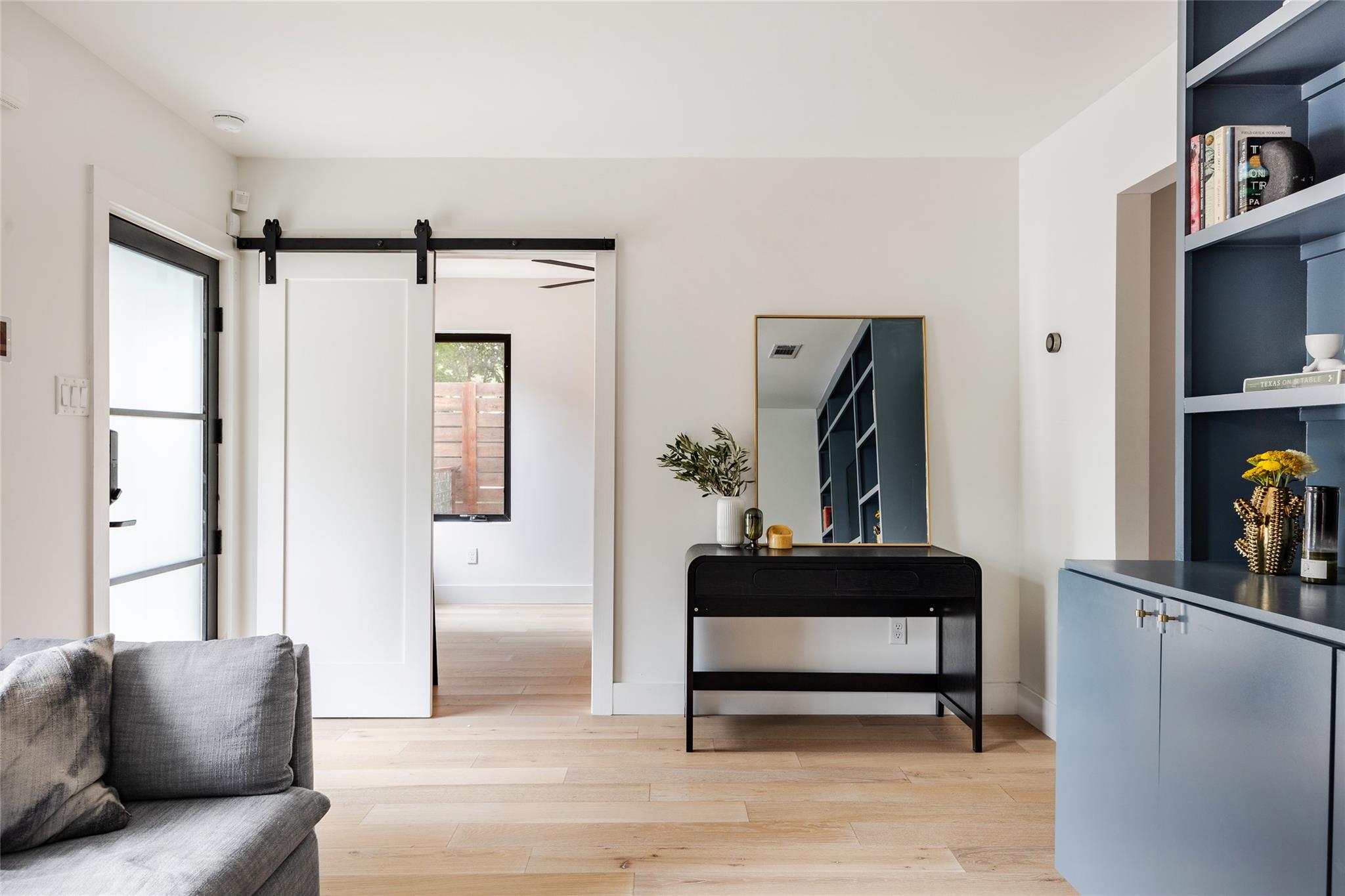 2202 E 2 1/2 St, Austin, TX 78702