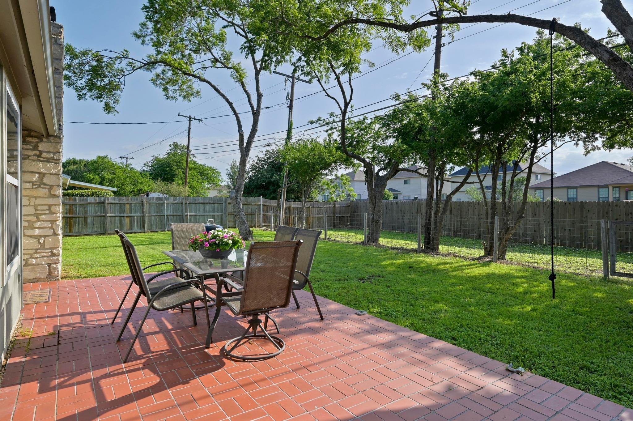 1403 Mills Meadow Dr, Round Rock, TX 78664