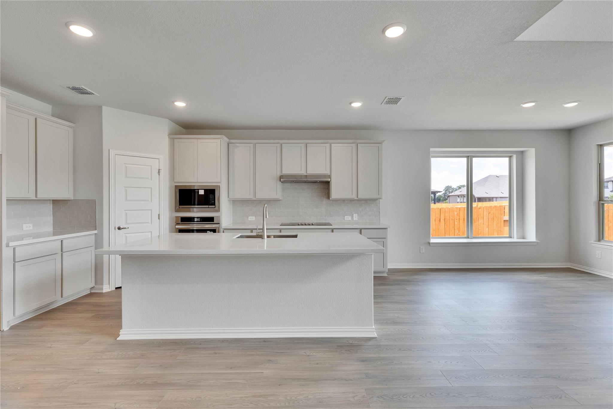 623 Breeze Hollow Ln, Georgetown, TX 78628