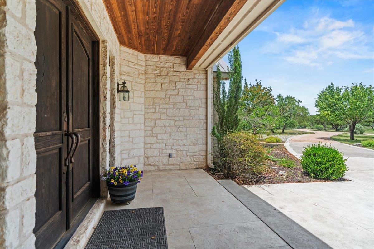 167 Wimberley Ranch Dr, Wimberley, TX 78676