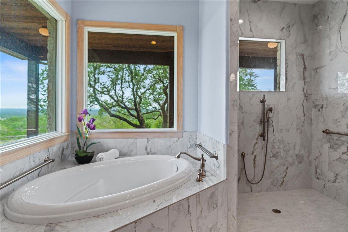 167 Wimberley Ranch Dr, Wimberley, TX 78676