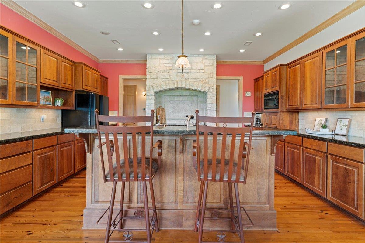 167 Wimberley Ranch Dr, Wimberley, TX 78676