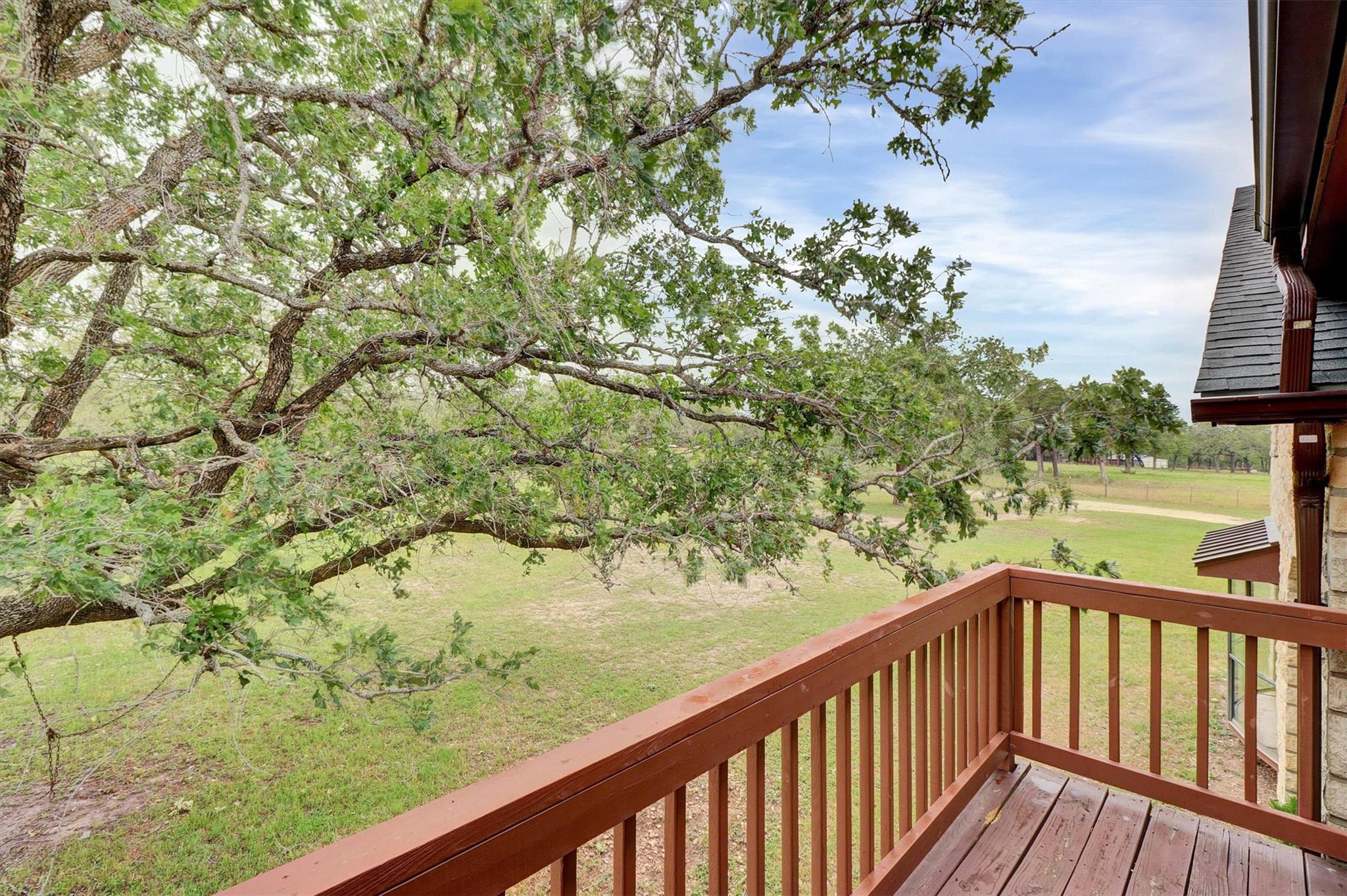 847 Highway 95 S, Smithville, TX 78957