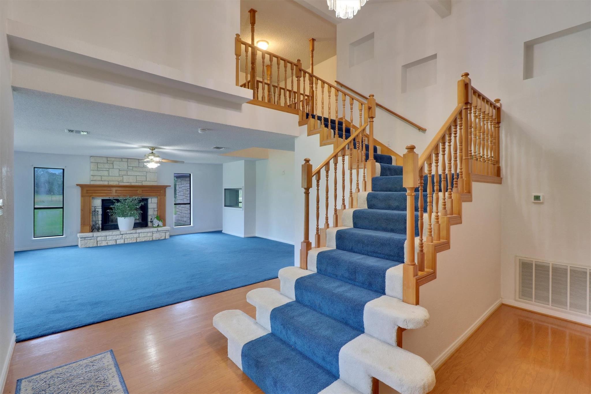 847 Highway 95 S, Smithville, TX 78957