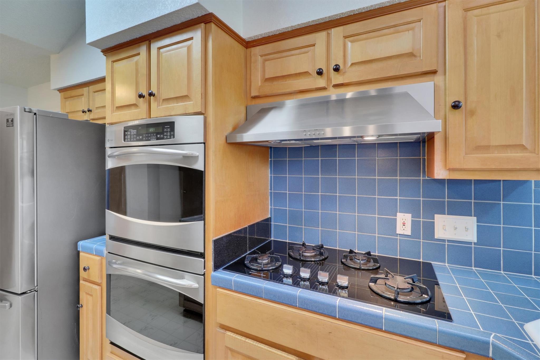 847 Highway 95 S, Smithville, TX 78957