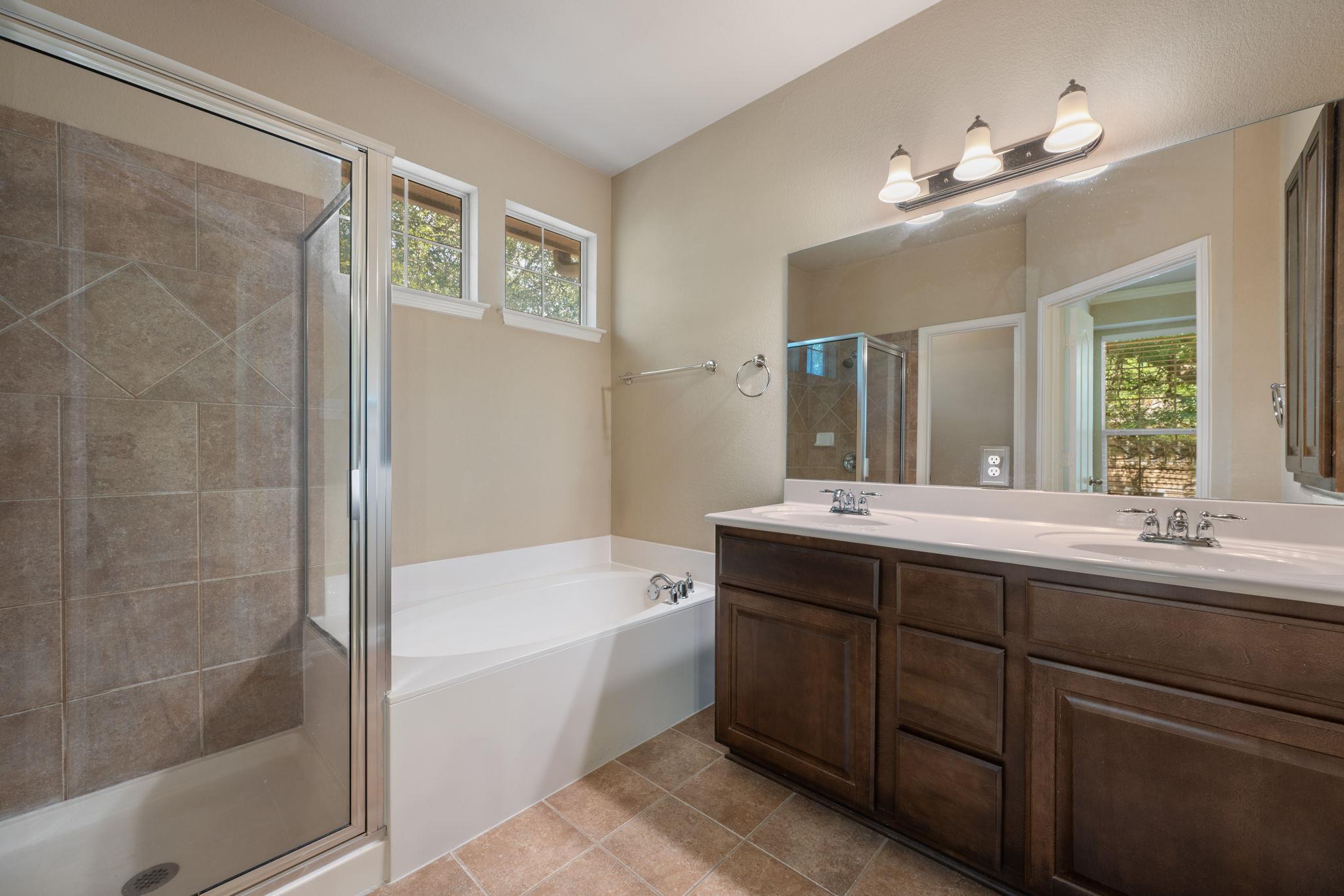 11000 Anderson Mill Rd # 96, Austin, TX 78750