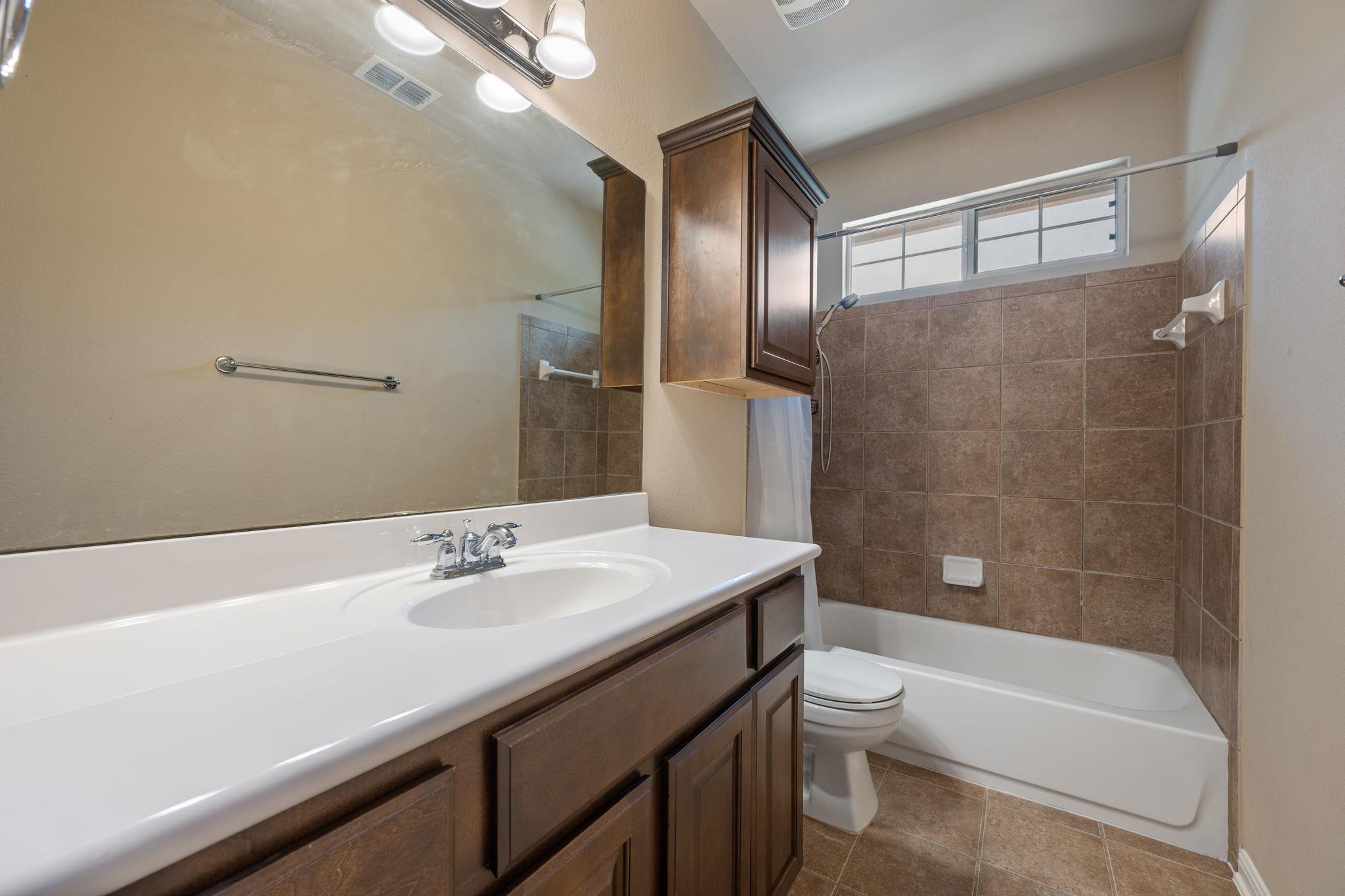 11000 Anderson Mill Rd # 96, Austin, TX 78750