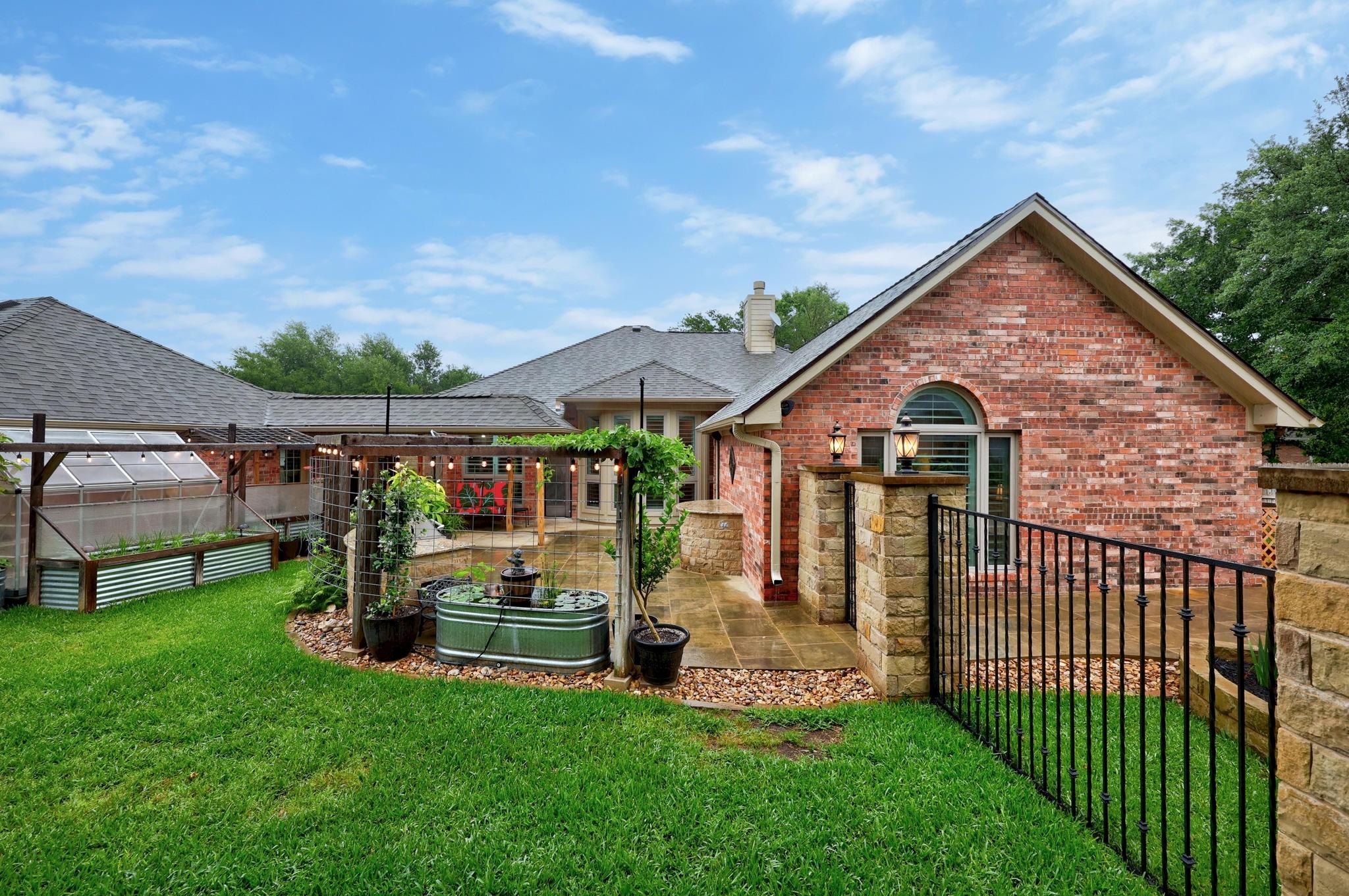 18004 Rosebud Pl, Round Rock, TX 78681