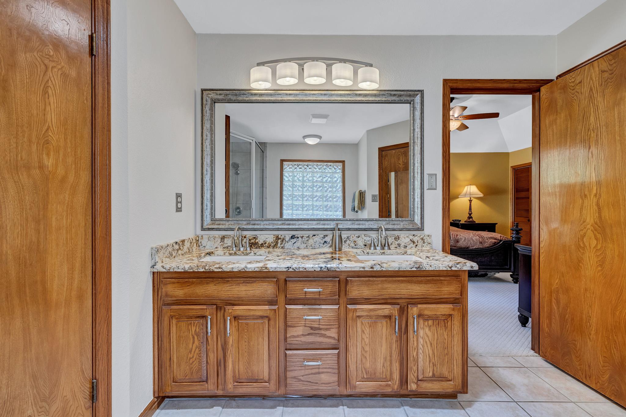 10804 Buckthorn Dr, Austin, TX 78759