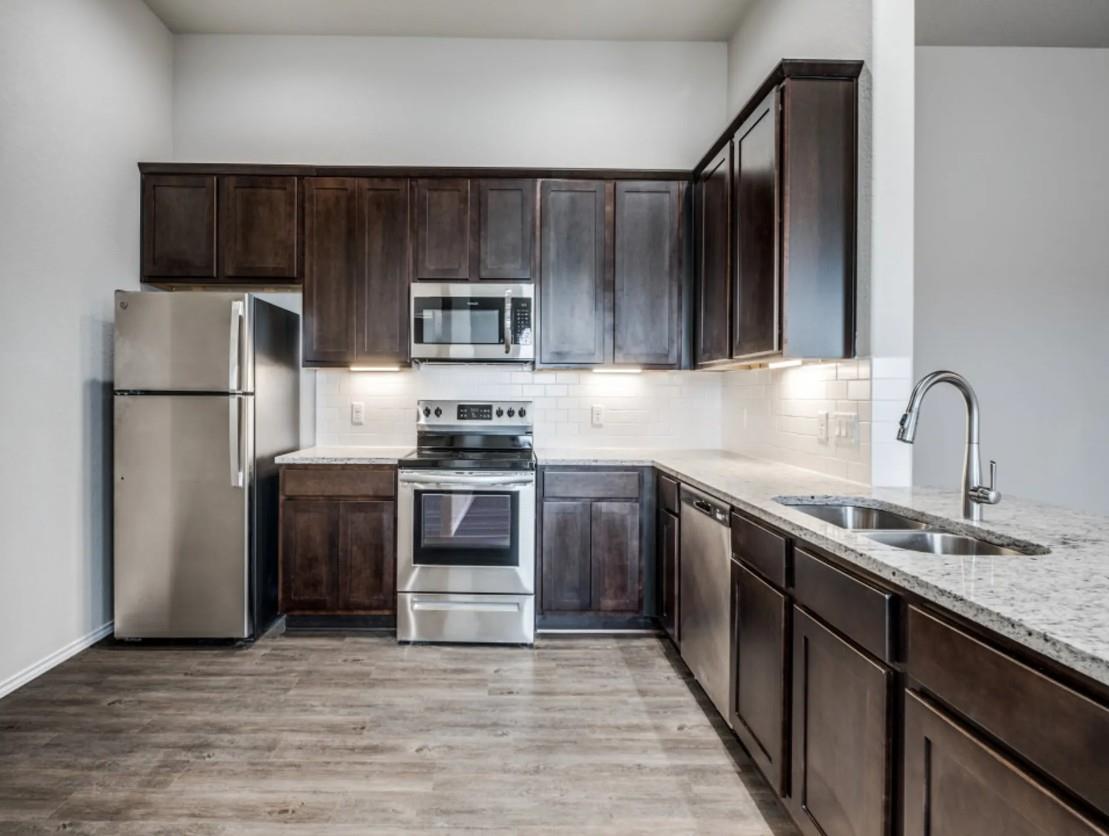 626 Heather Way, Seguin, TX 78155