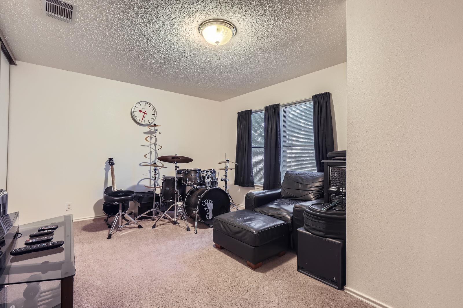 15300 Iola Cv, Austin, TX 78717