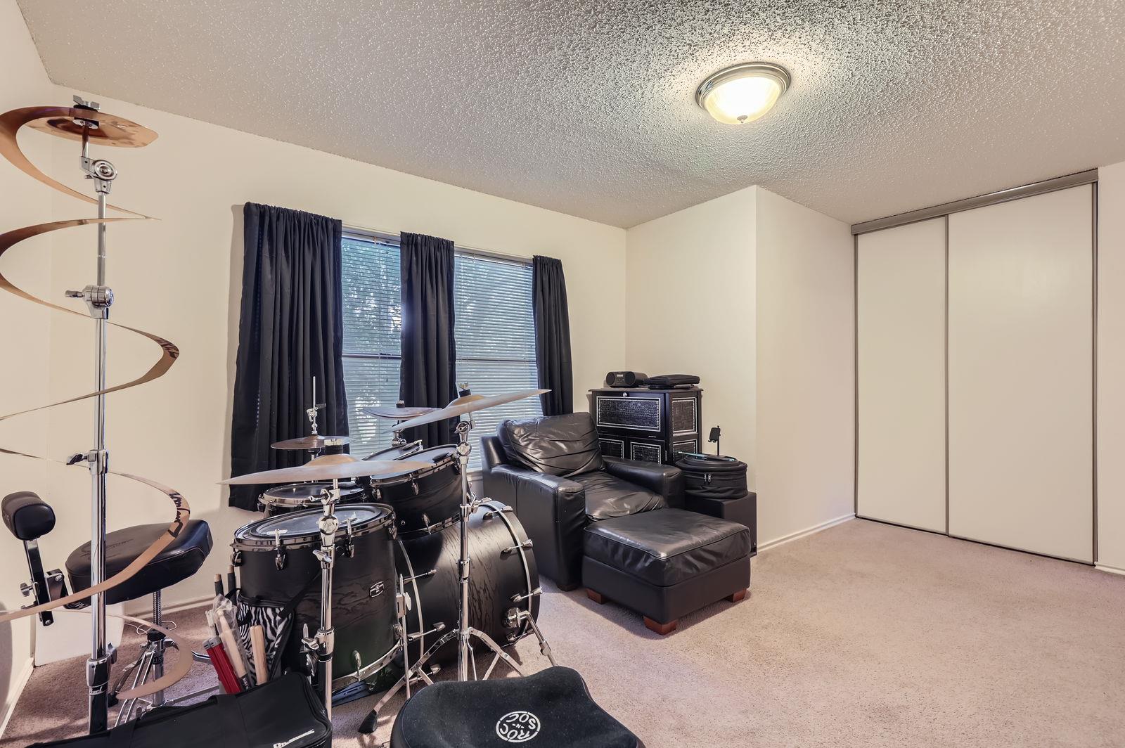 15300 Iola Cv, Austin, TX 78717