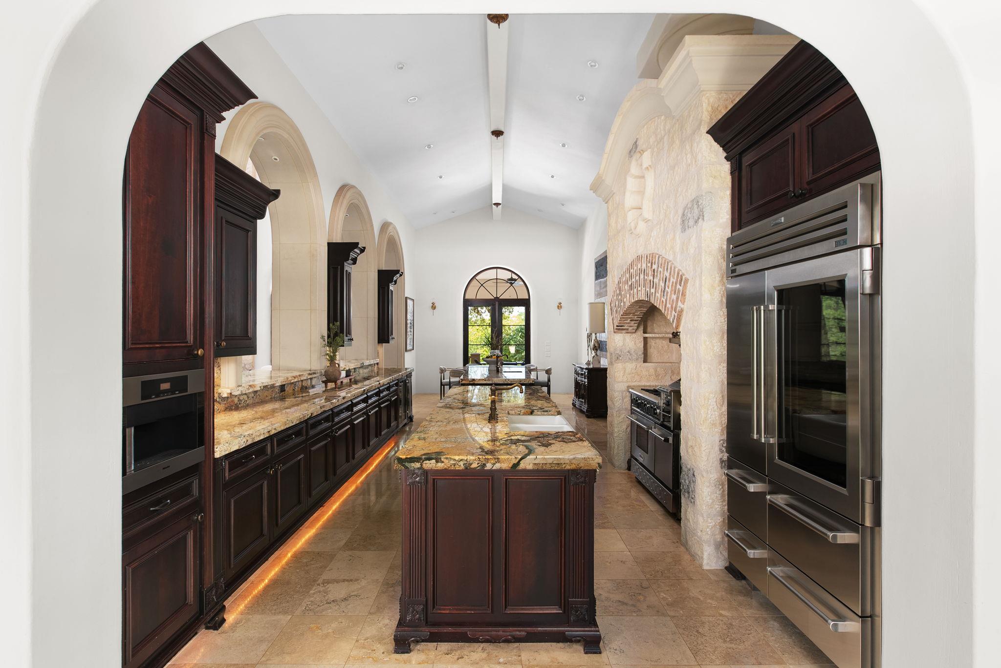 4256 Fischer Store Rd, Wimberley, TX 78676