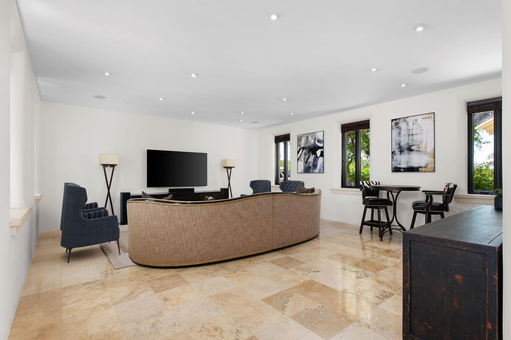 4256 Fischer Store Rd, Wimberley, TX 78676