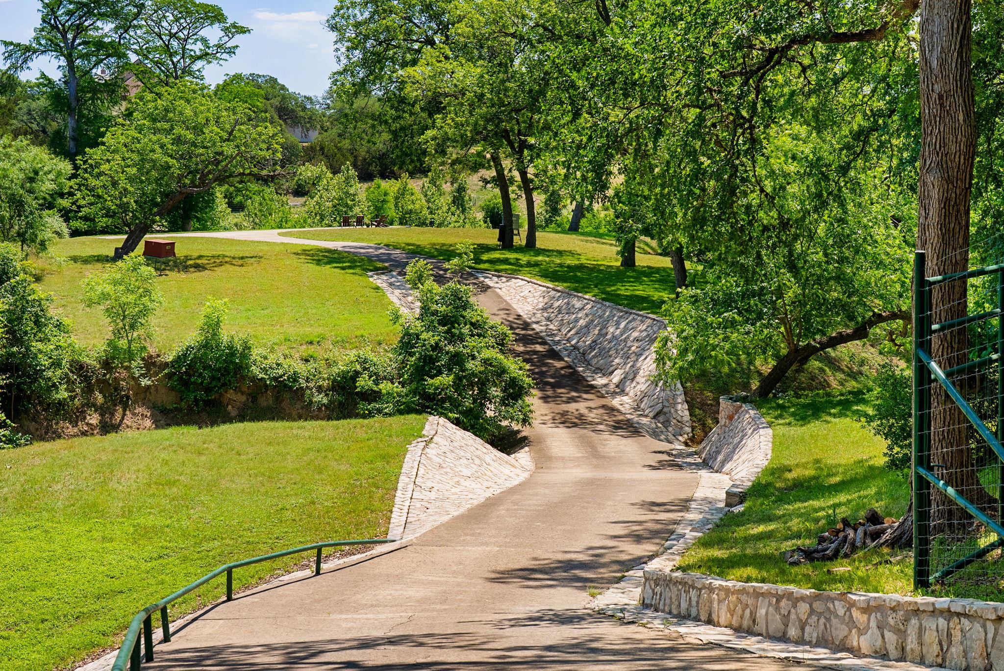 4256 Fischer Store Rd, Wimberley, TX 78676