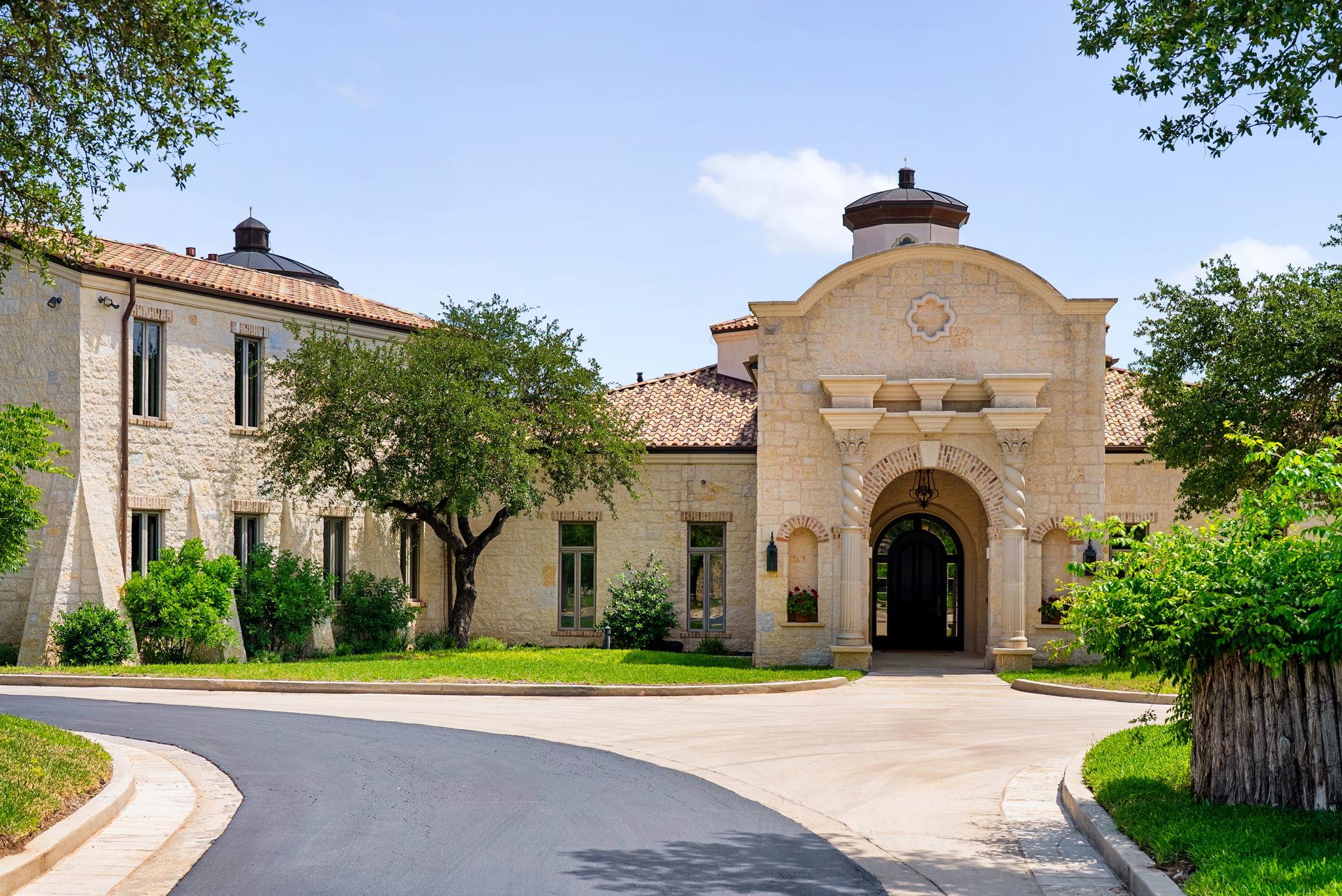 4256 Fischer Store Rd, Wimberley, TX 78676