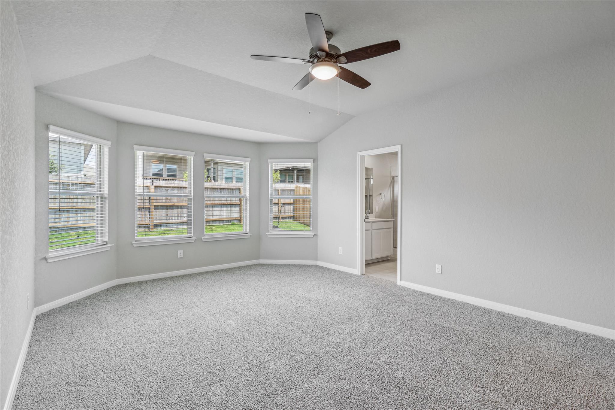 3076 Pike Dr, New Braunfels, TX 78132