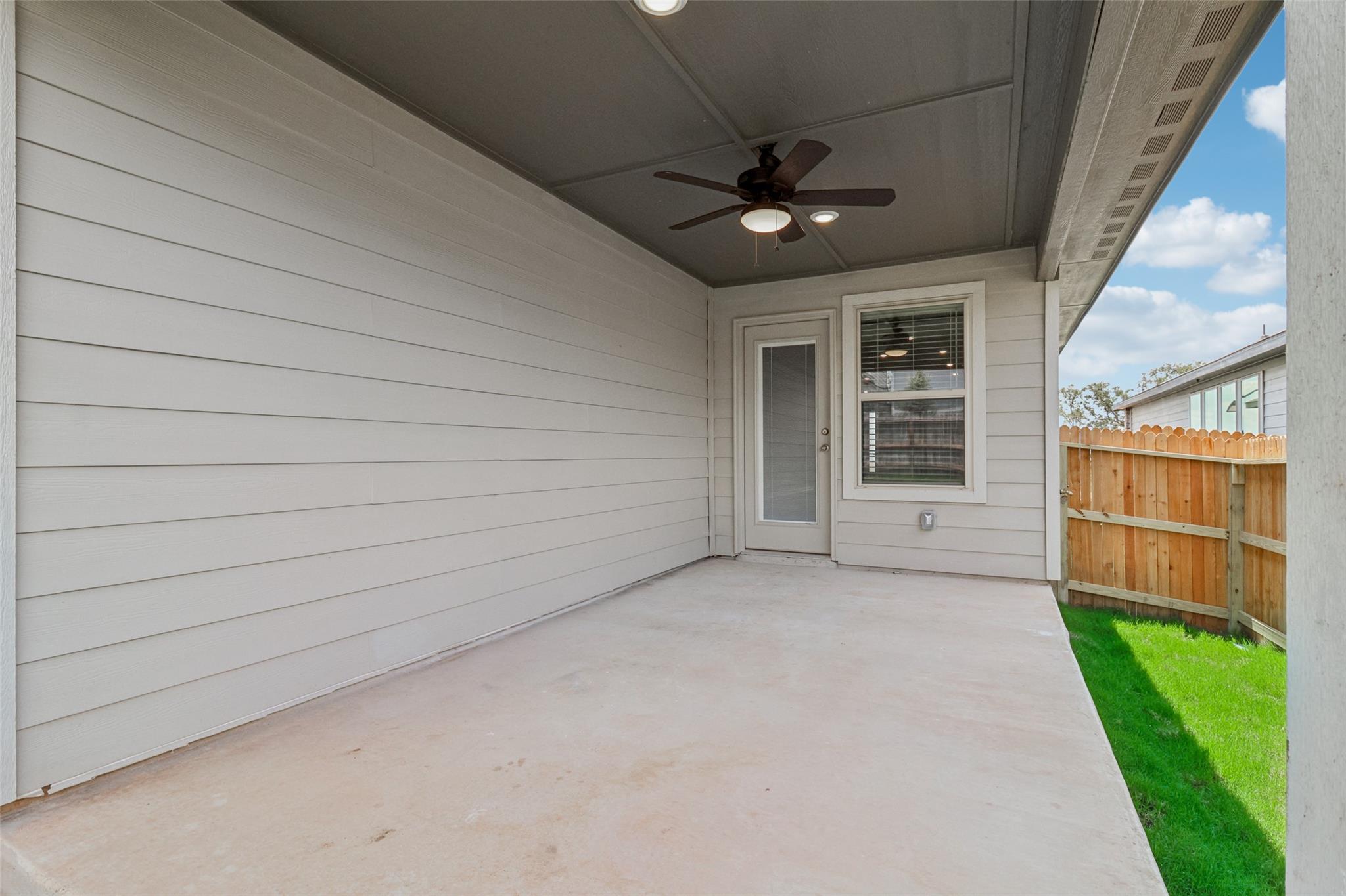 3076 Pike Dr, New Braunfels, TX 78132