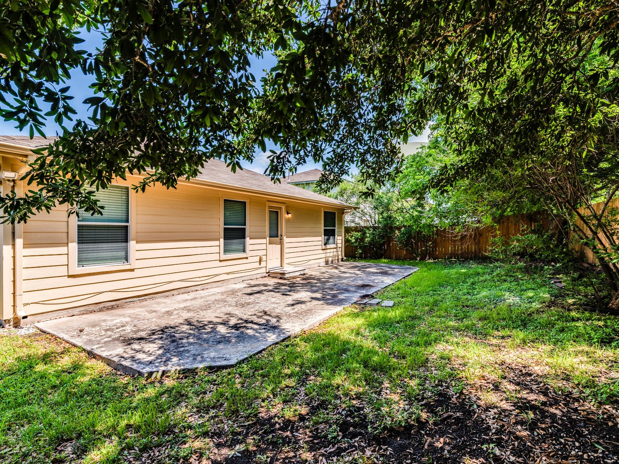 131 Ames Cv, Kyle, TX 78640