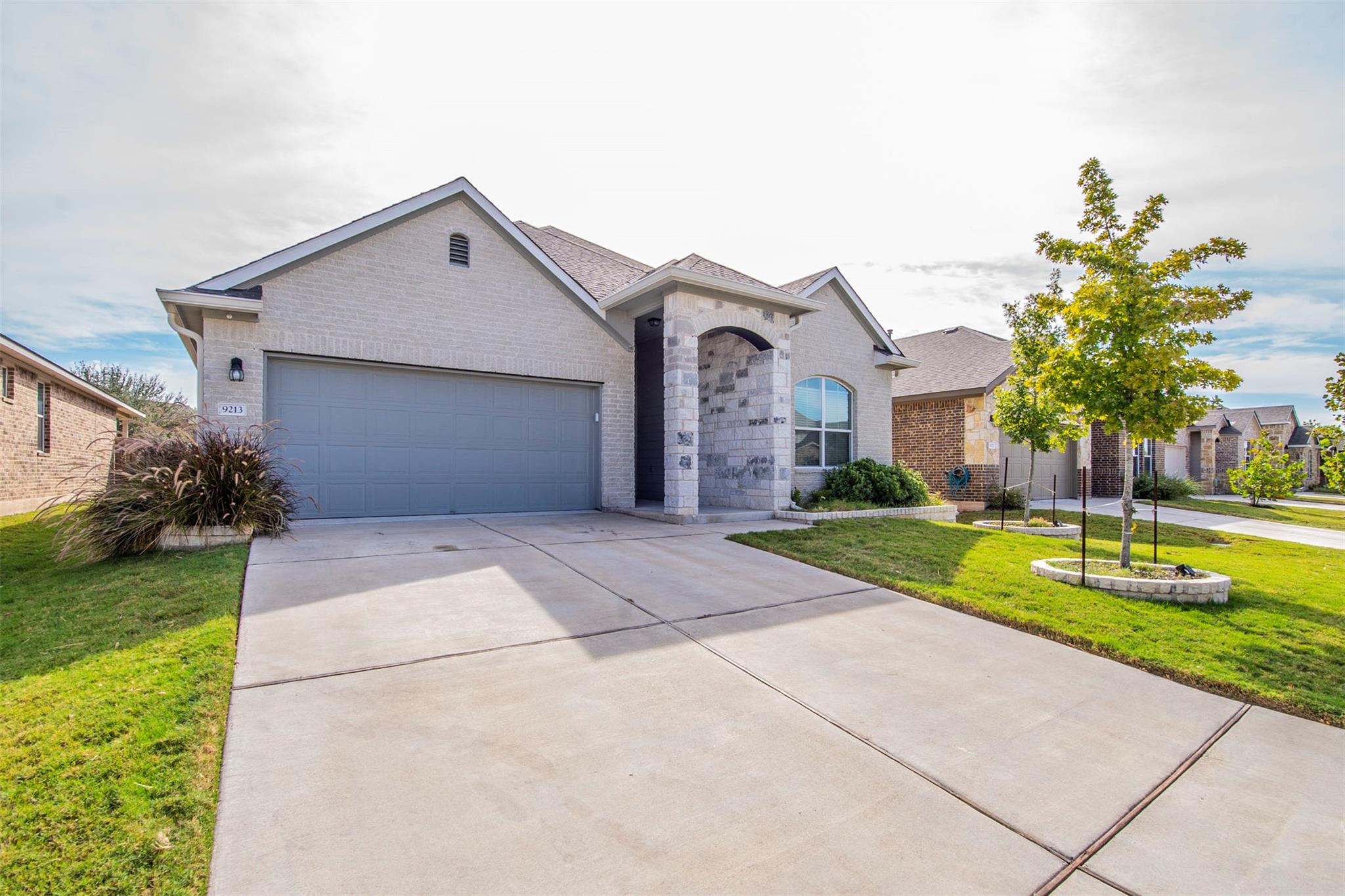 9213 Margaret Jewel Ln, Austin, TX 78748