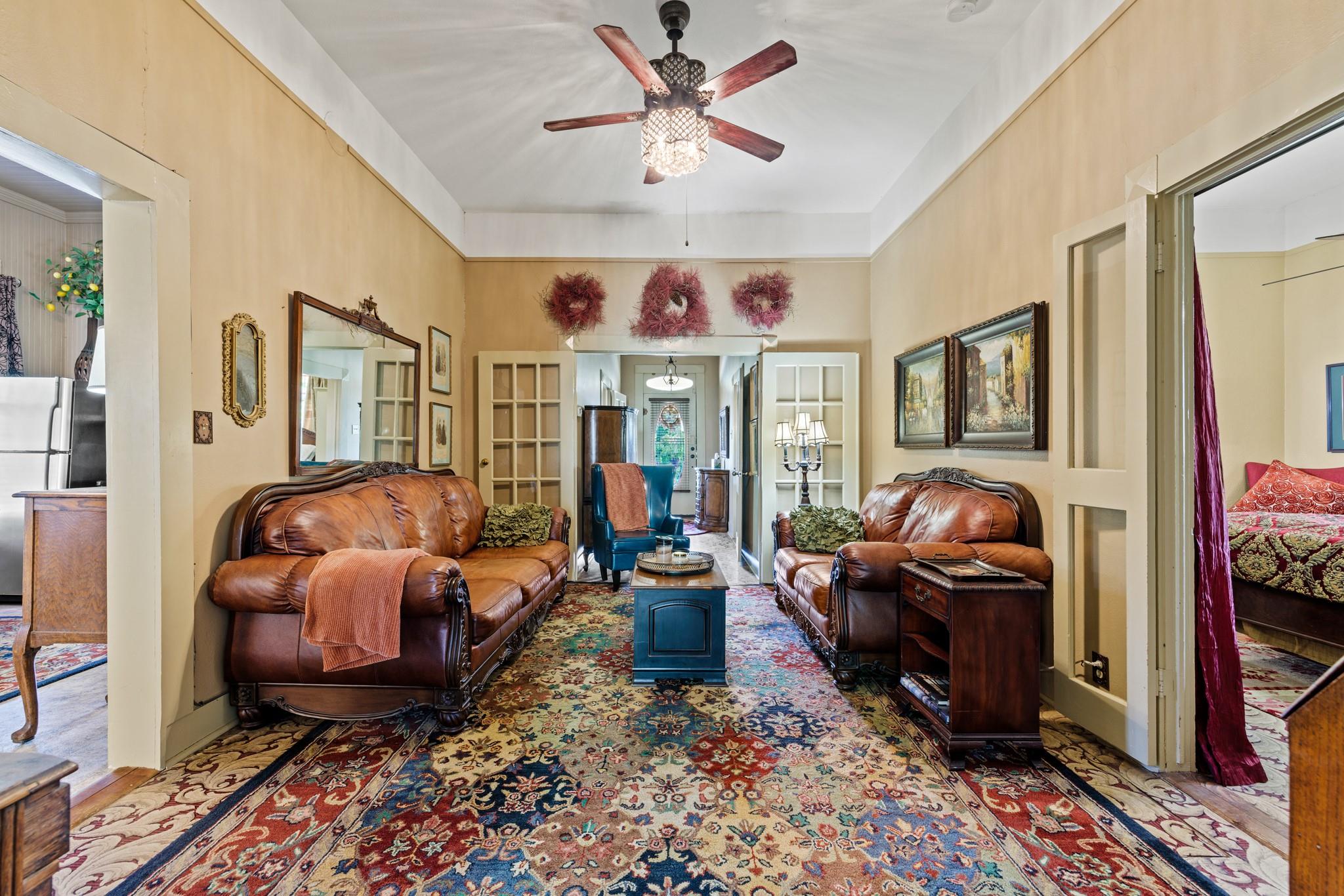 303 Austin St, Fredericksburg, TX 78624