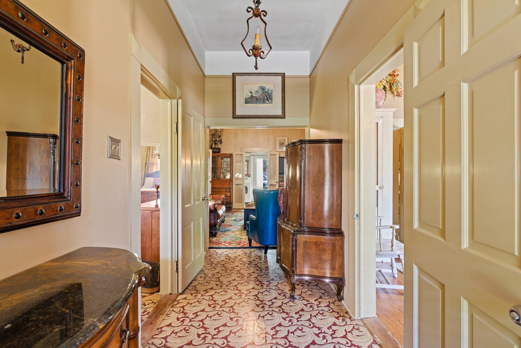 303 Austin St, Fredericksburg, TX 78624