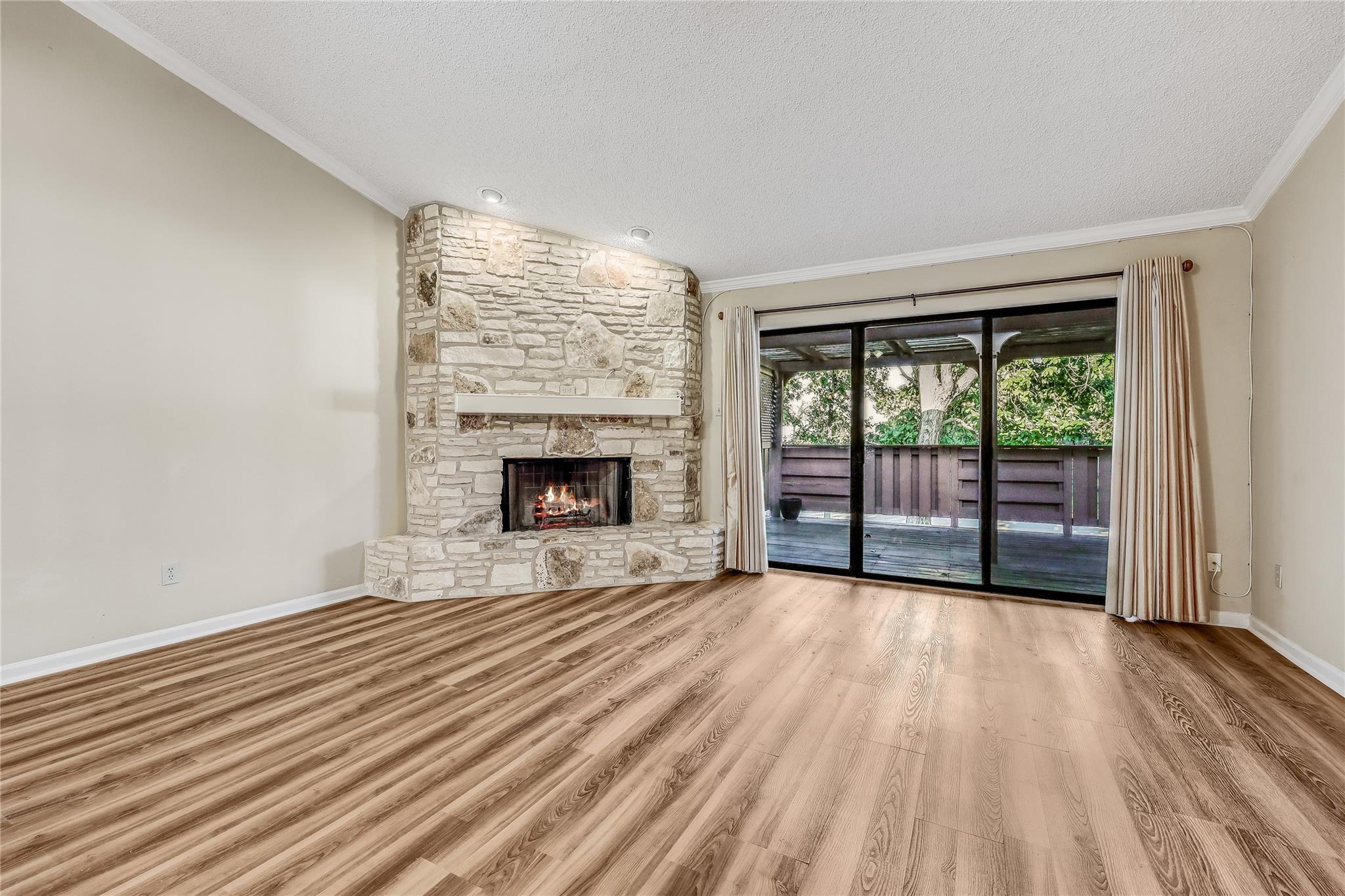 45 Oaks Pl, Lago Vista, TX 78645