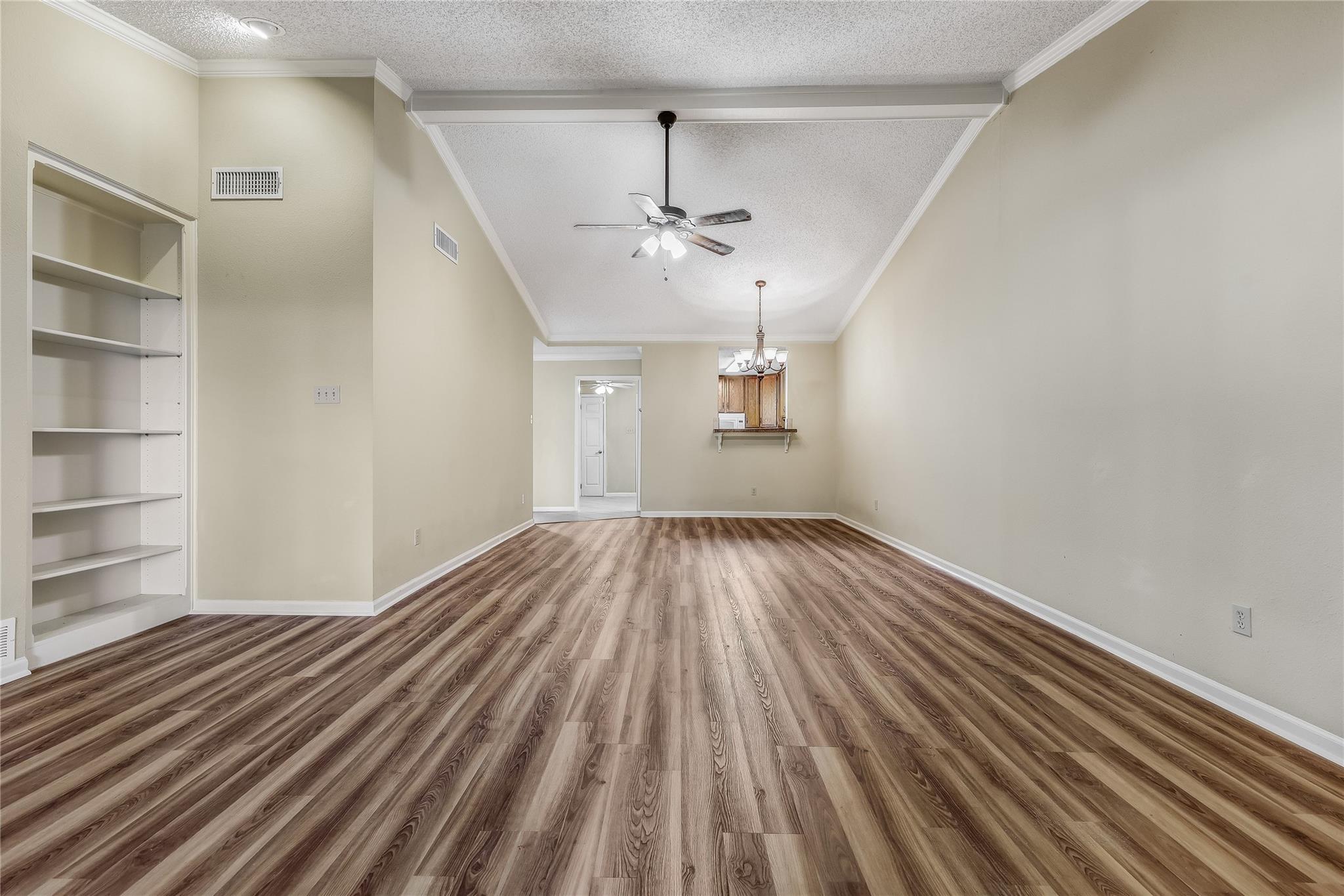 45 Oaks Pl, Lago Vista, TX 78645