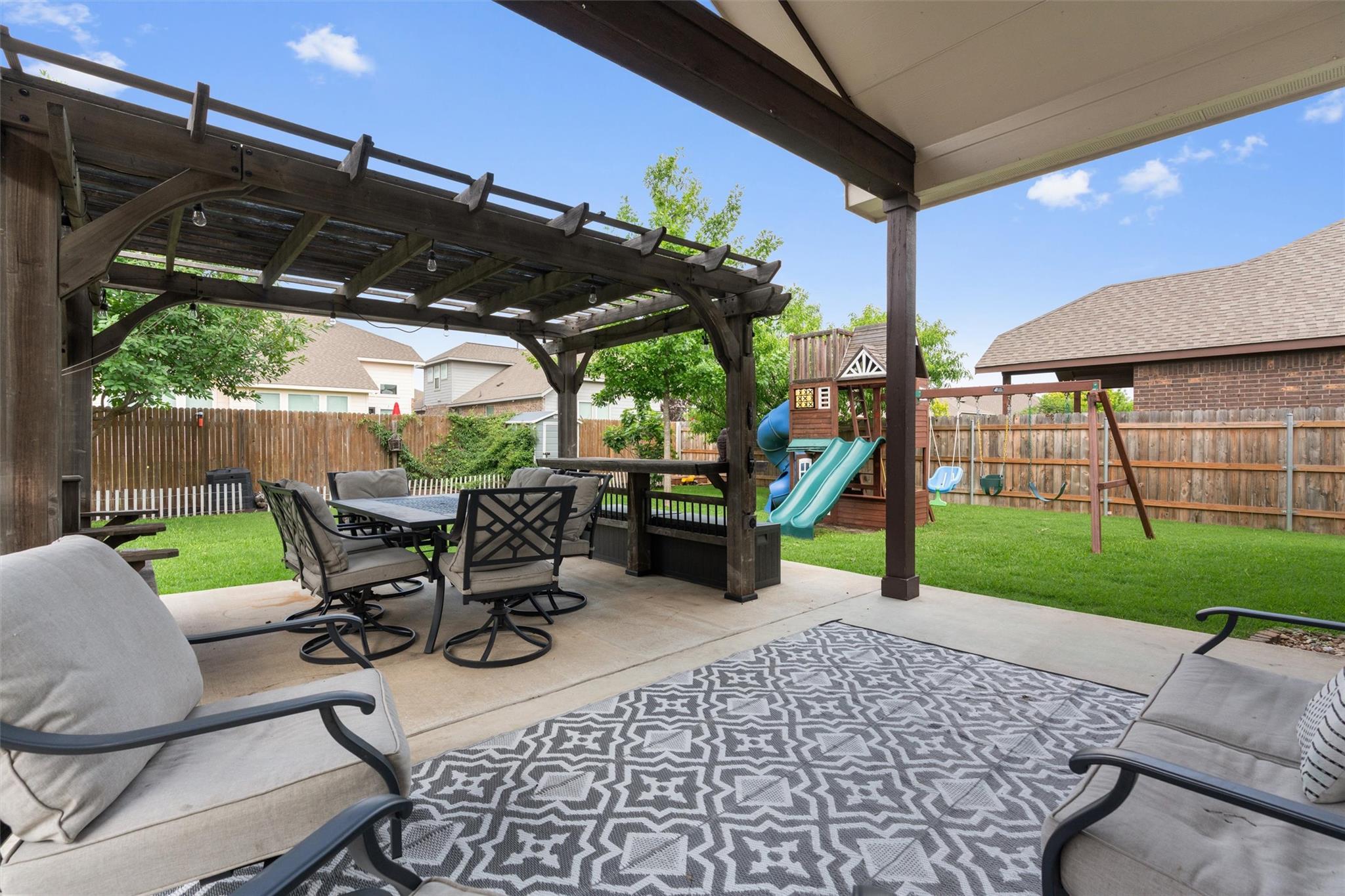 8058 Arezzo Dr, Round Rock, TX 78665