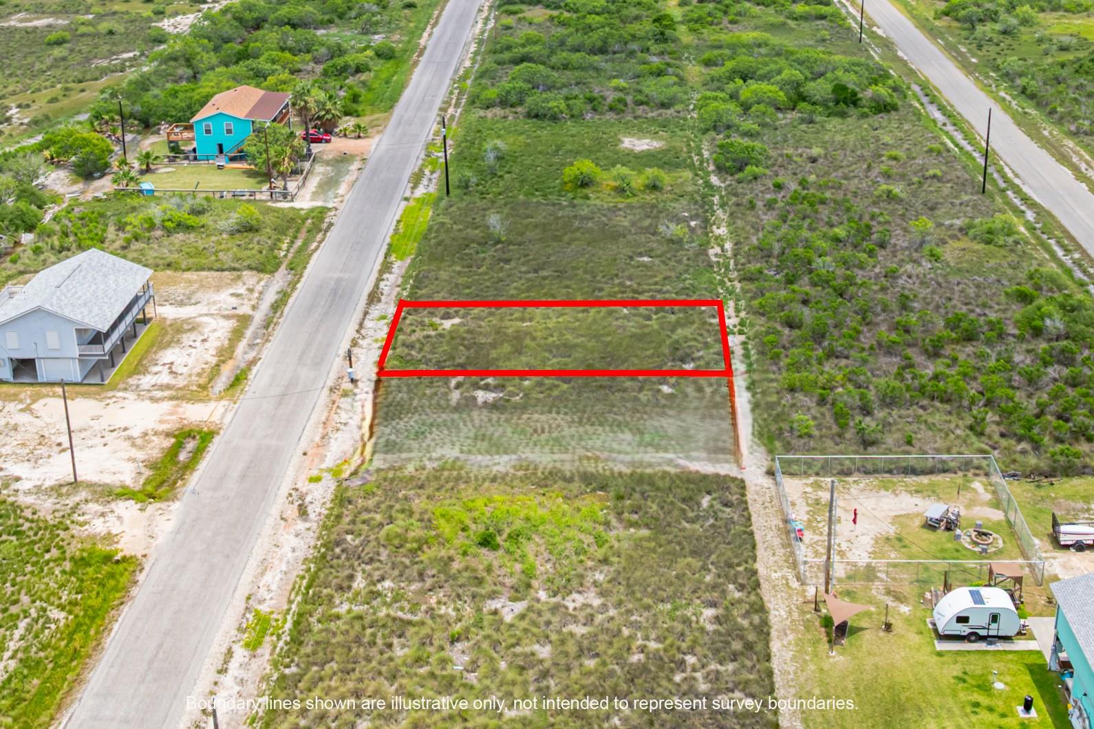 510 Water Oak Ln, Rockport, TX 78382