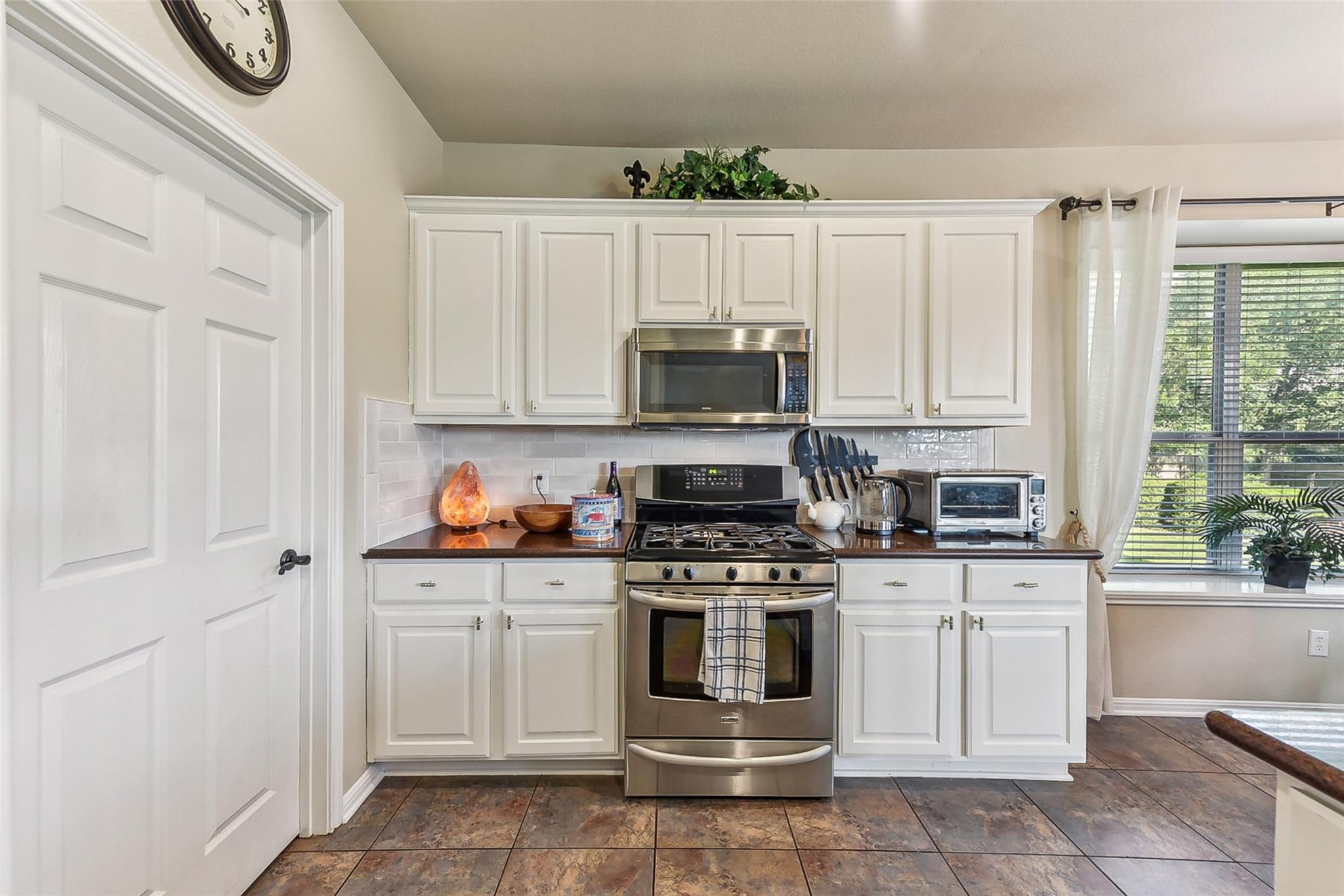 201 Tulip Trail Bnd, Cedar Park, TX 78613