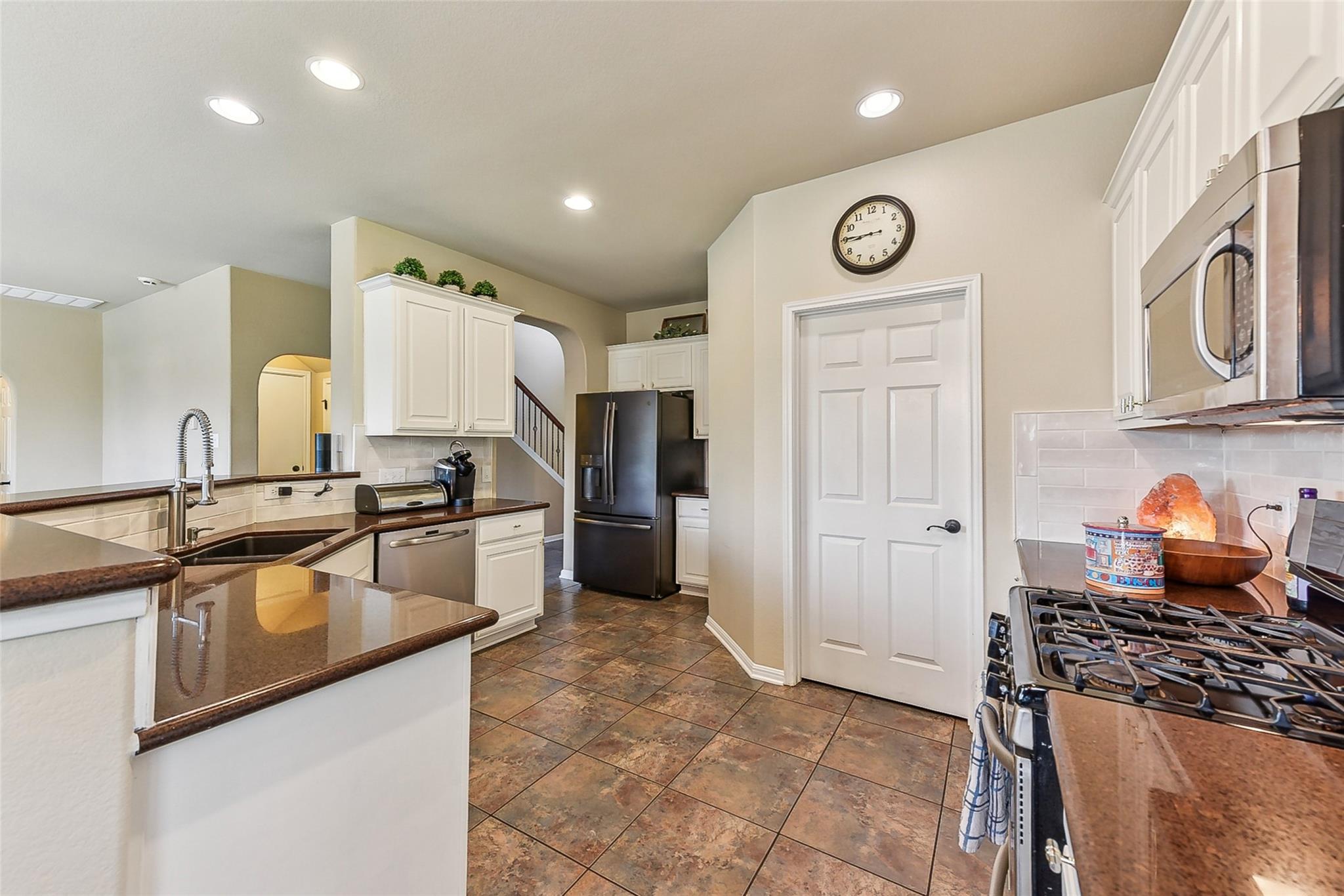 201 Tulip Trail Bnd, Cedar Park, TX 78613