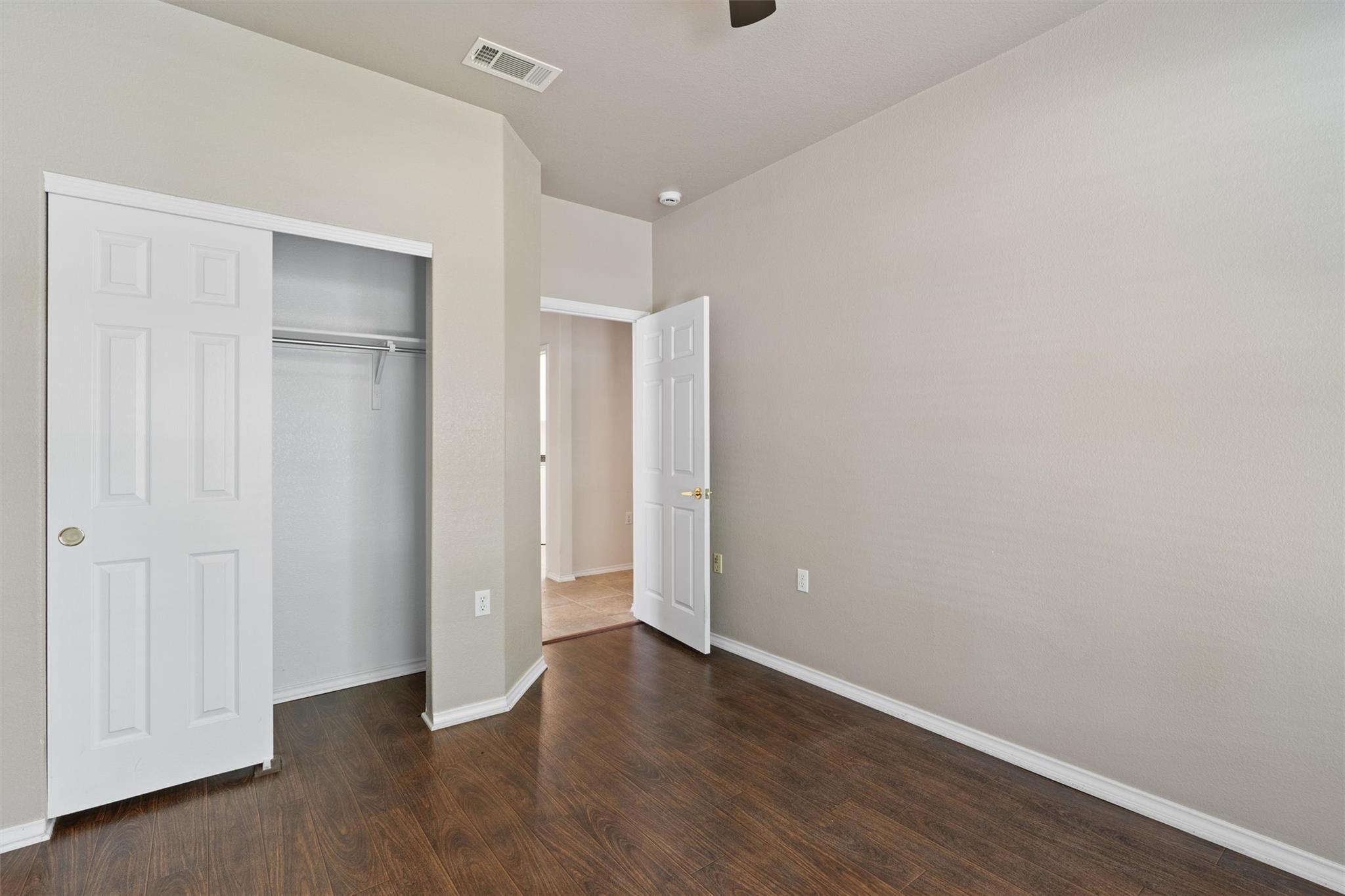 233 Crockett Loop, Georgetown, TX 78633