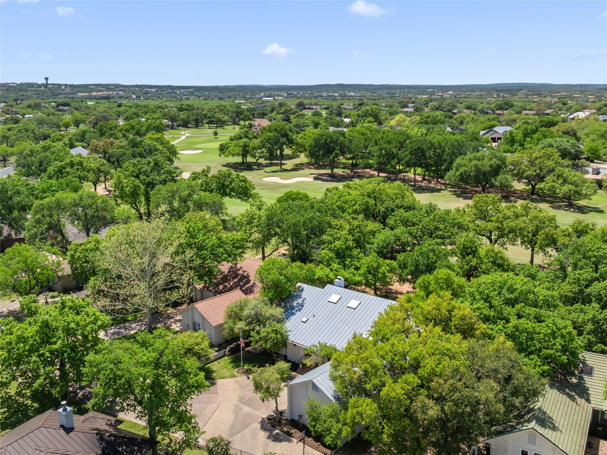 106 Southern Spur, Horseshoe Bay, TX 78657