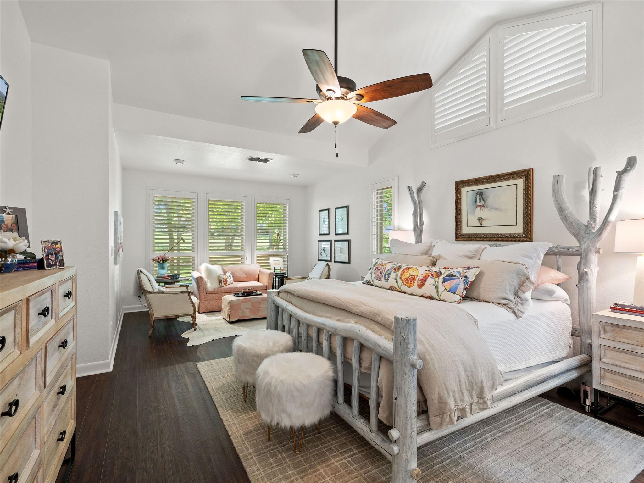 106 Southern Spur, Horseshoe Bay, TX 78657