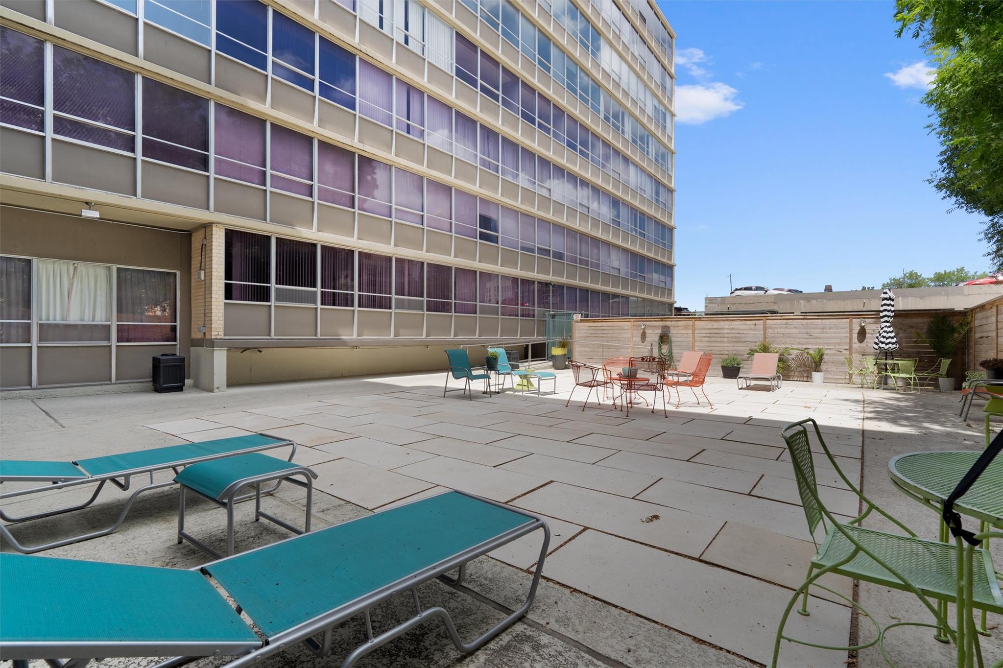 1800 Lavaca St # A108, Austin, TX 78701