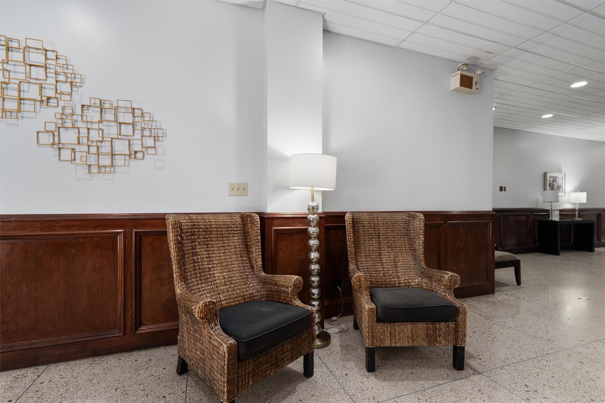 1800 Lavaca St # A108, Austin, TX 78701