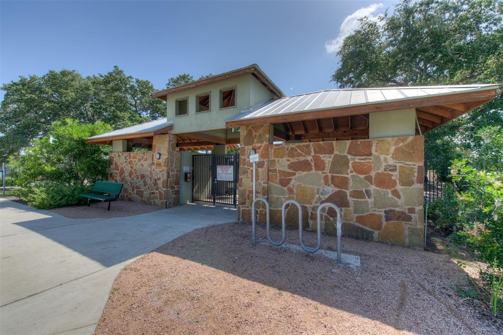 10500 Hendon St, Austin, TX 78748